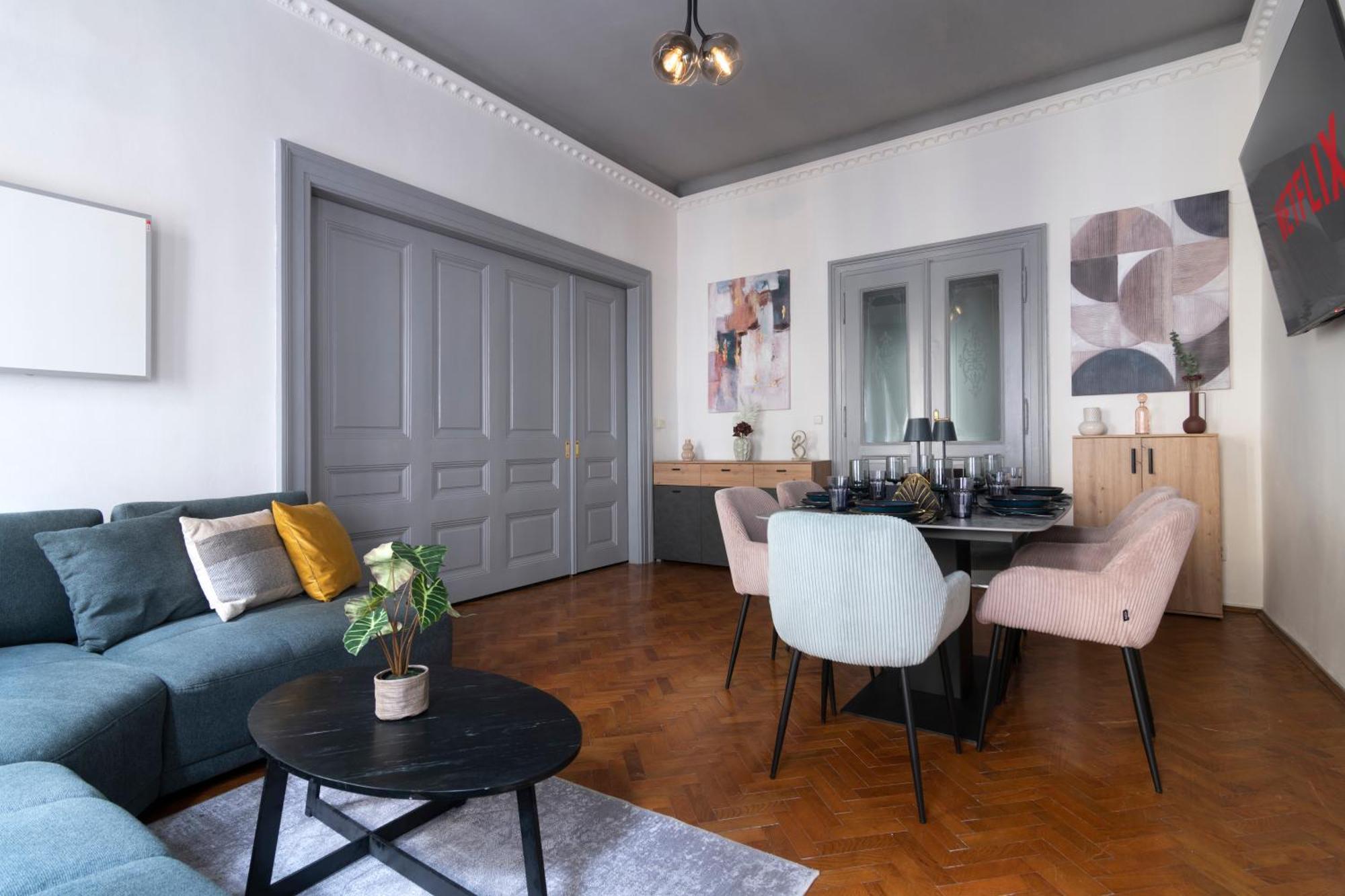 3 Bedroom Apartment Prague