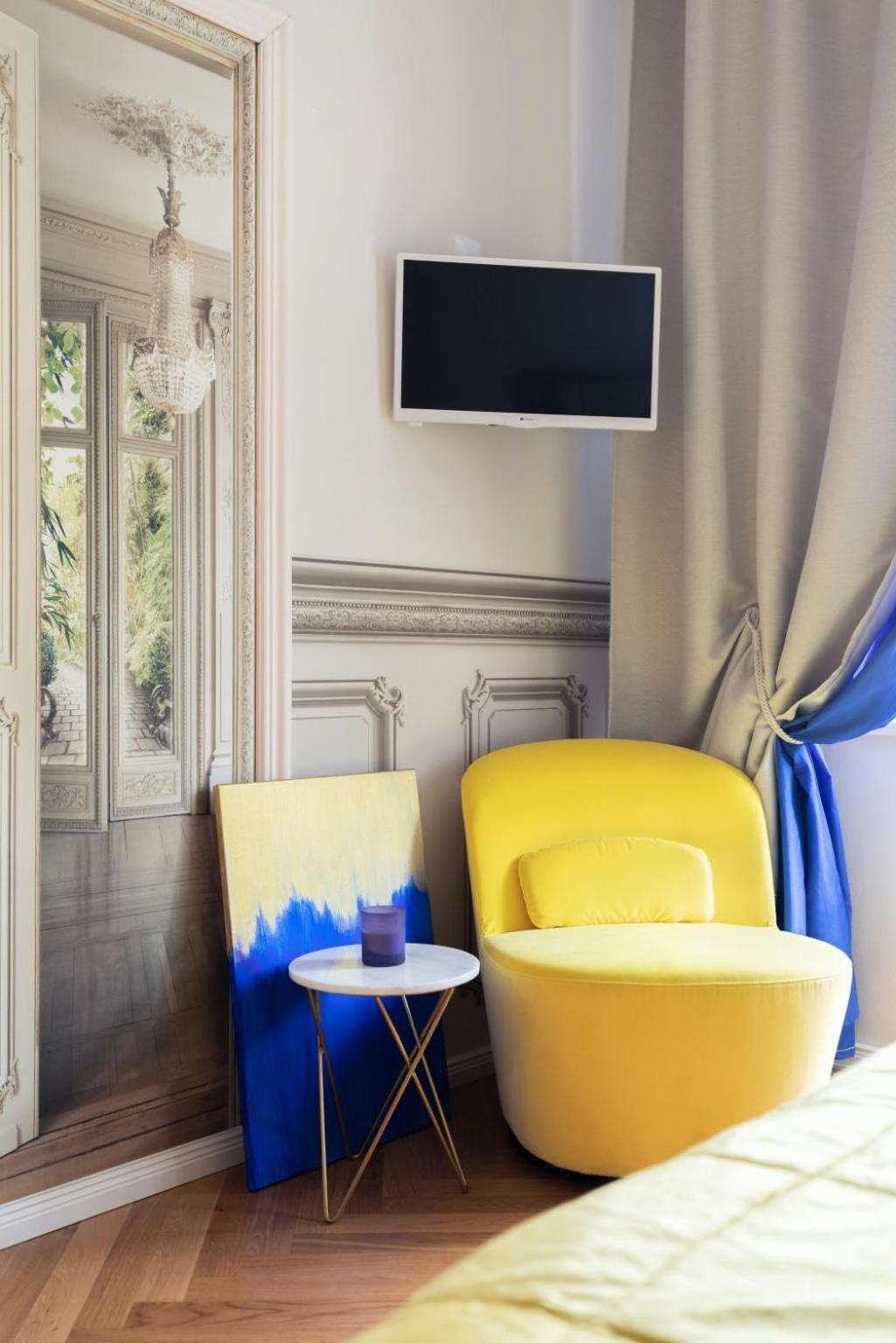 Days - Sunny Riverside With Terraces Apartamento Praga