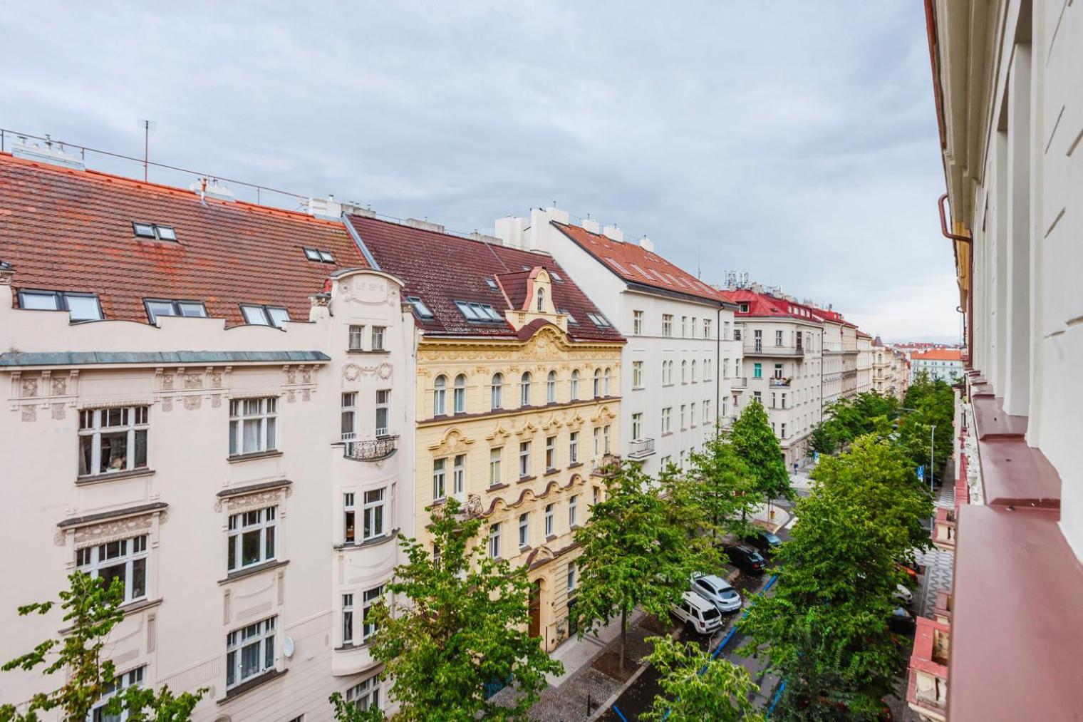 Blueground 2 Renovated Namesti Miru Prg-33 Apartment