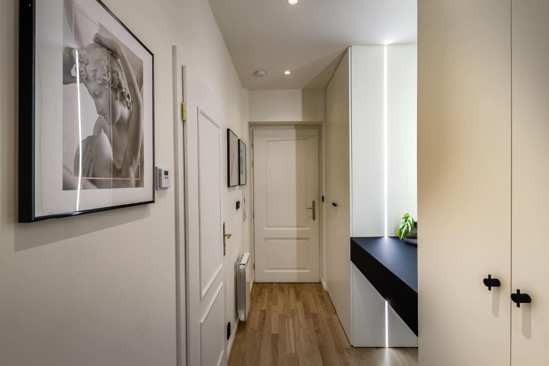 Days - Sunny Riverside With Terraces Apartamento