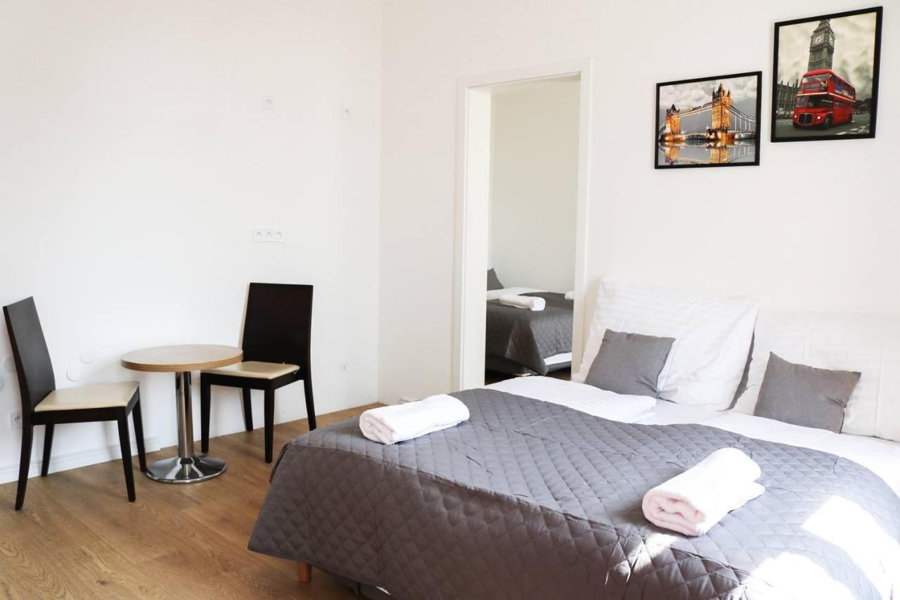 Aparthotel Rose And