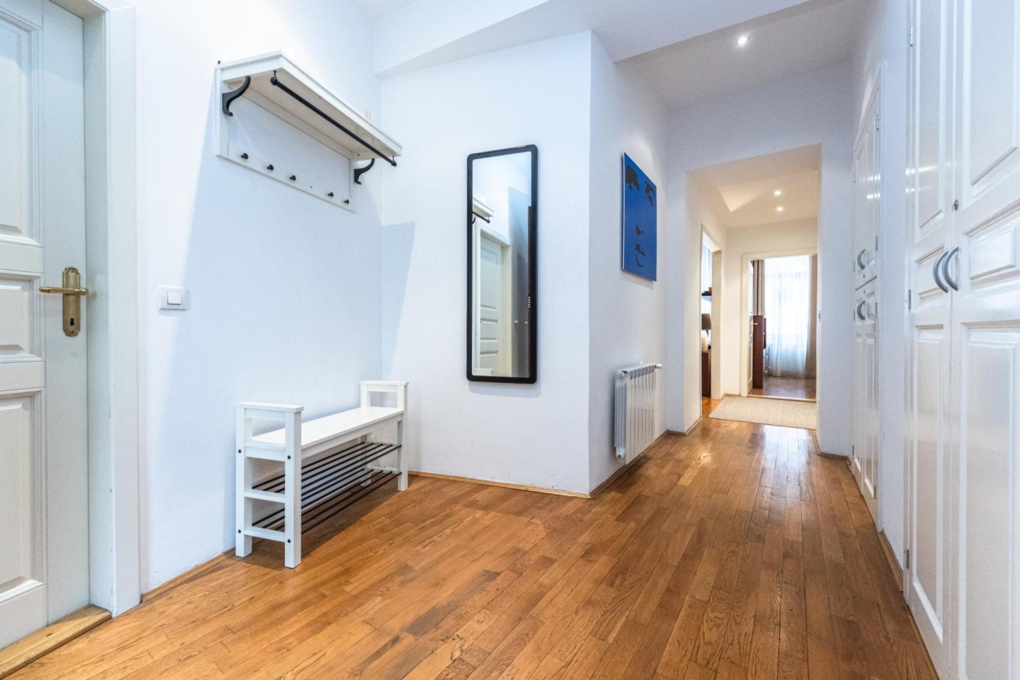 Wishlist Residences - Old Town Square Apartment Prague