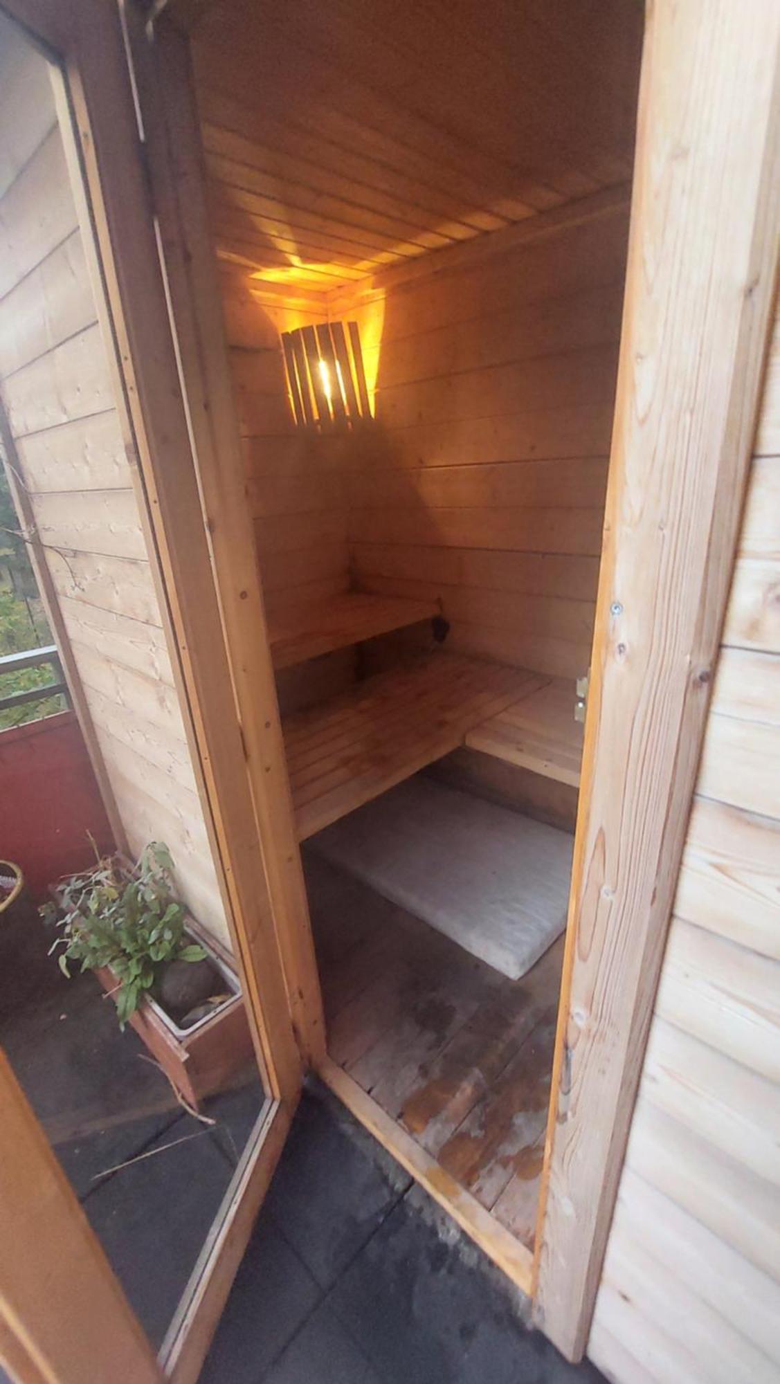 Sauna Zenklova 1, 4 Rooms, Terase, Garden, Sauna