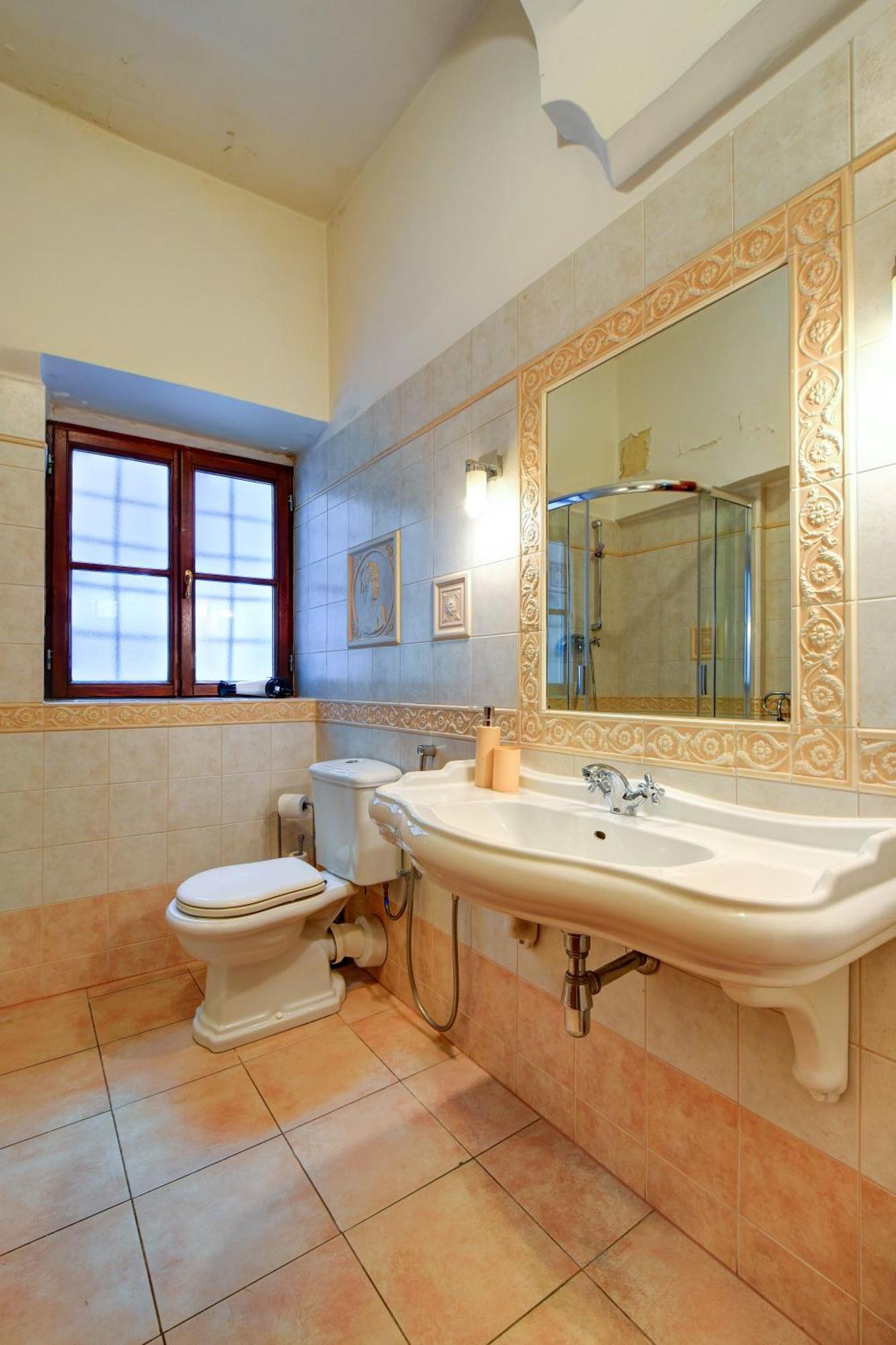 Historic Centre Viii Apartment