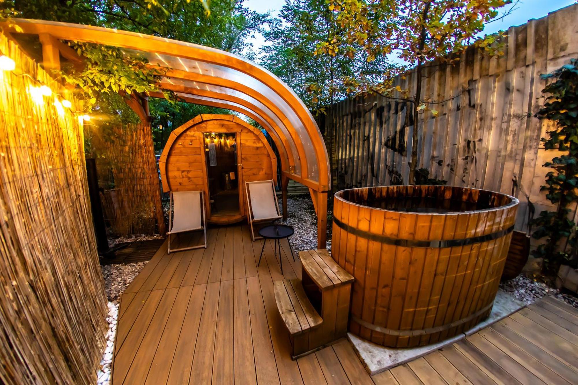 Bay Houseboats Bateau-hôtel 3*