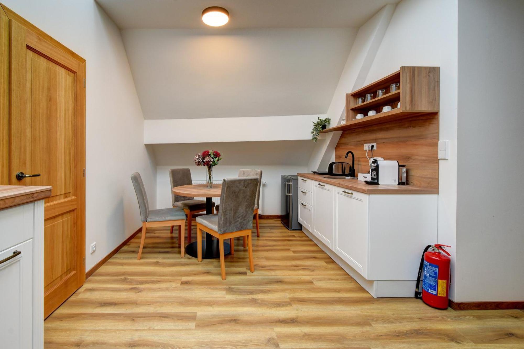 Hotel Karlova Prague