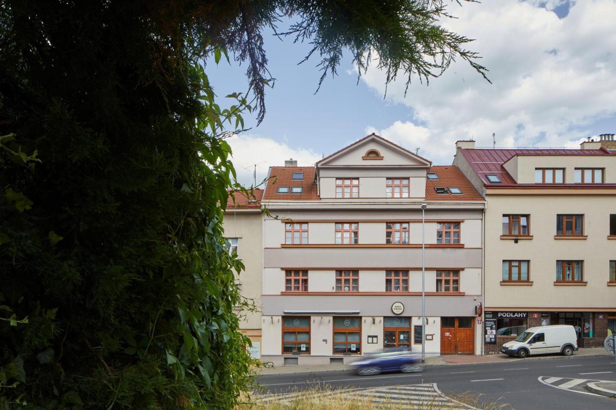 Apartment Days - Bright - Fast Wifi - Quiet Area *