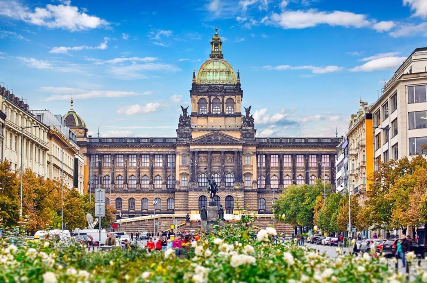 Wenceslas Square 150 M2 Daire