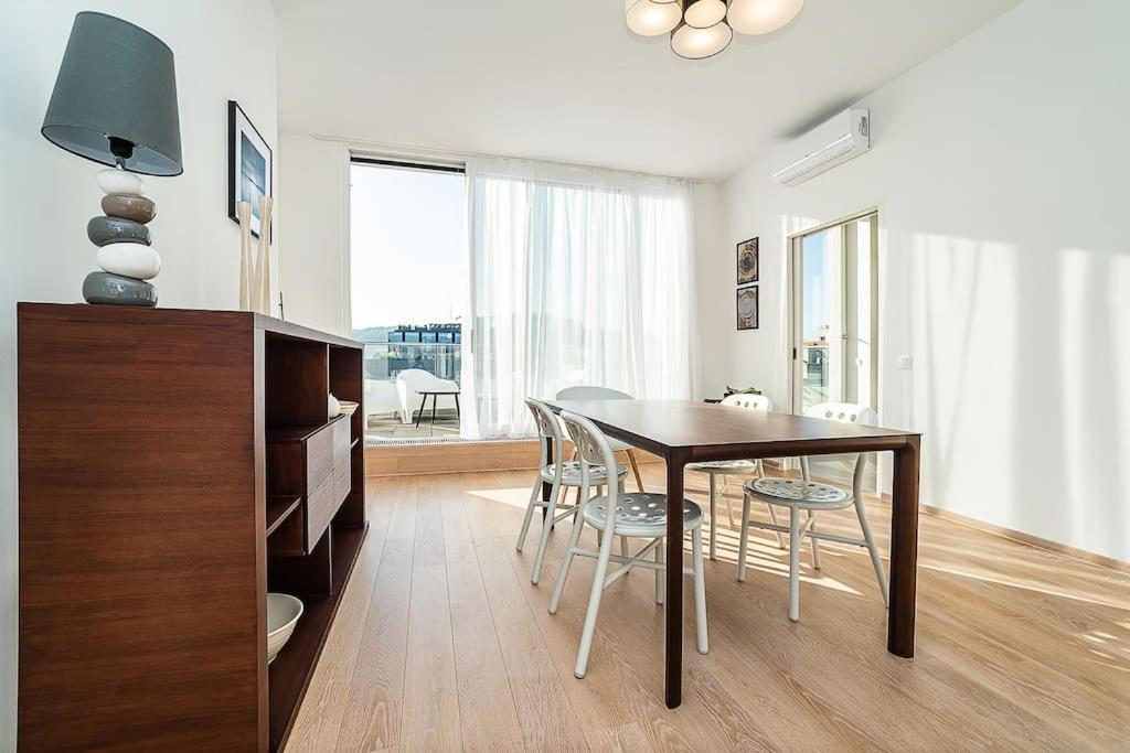 Appartement High-class Rooftop Apt. With Spacious Terrace Prague