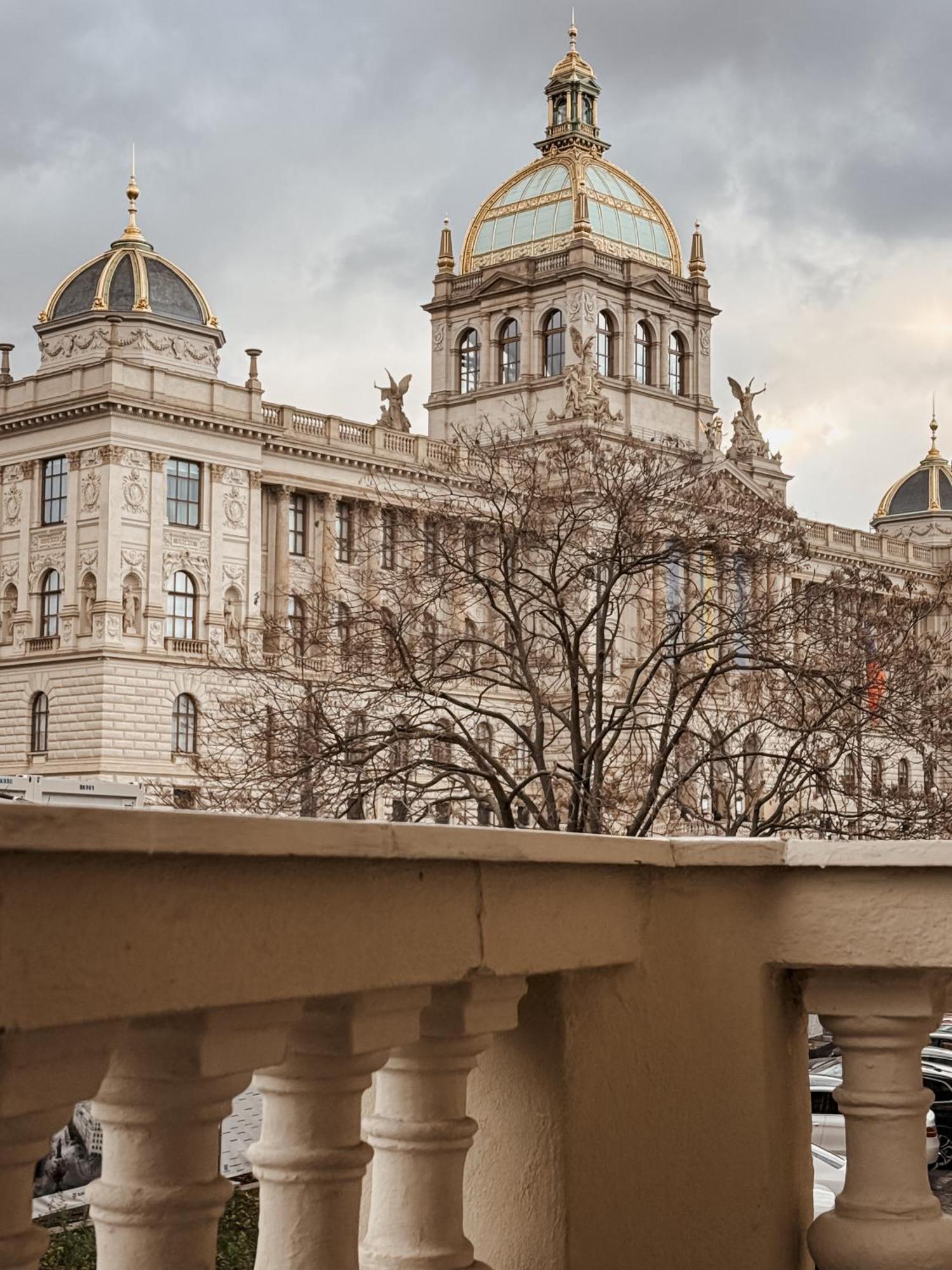 Turnkey I Wenceslas Square