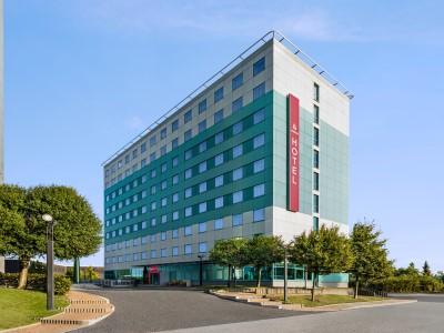 Amedia Express Prague, Trademark Collection By Wyndham Hotel Prag