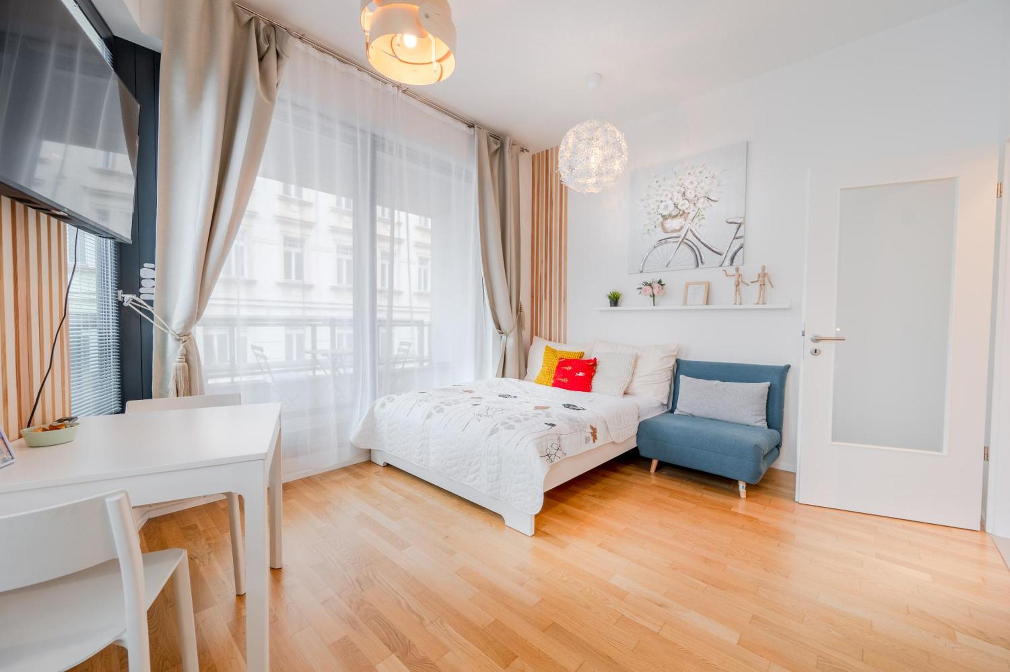 Appartement New-built Golden Luxury With Balcony Prague