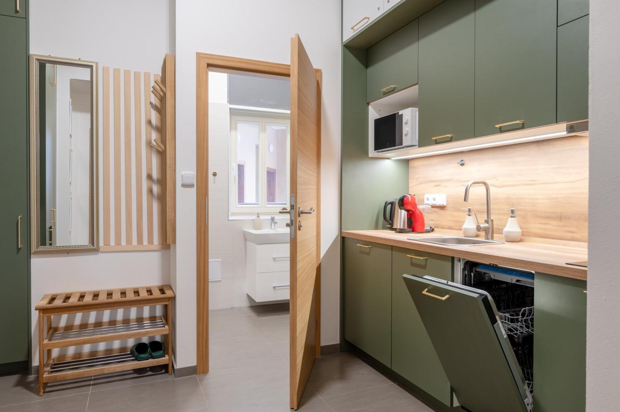 Seifertova By Willstay Apartment *