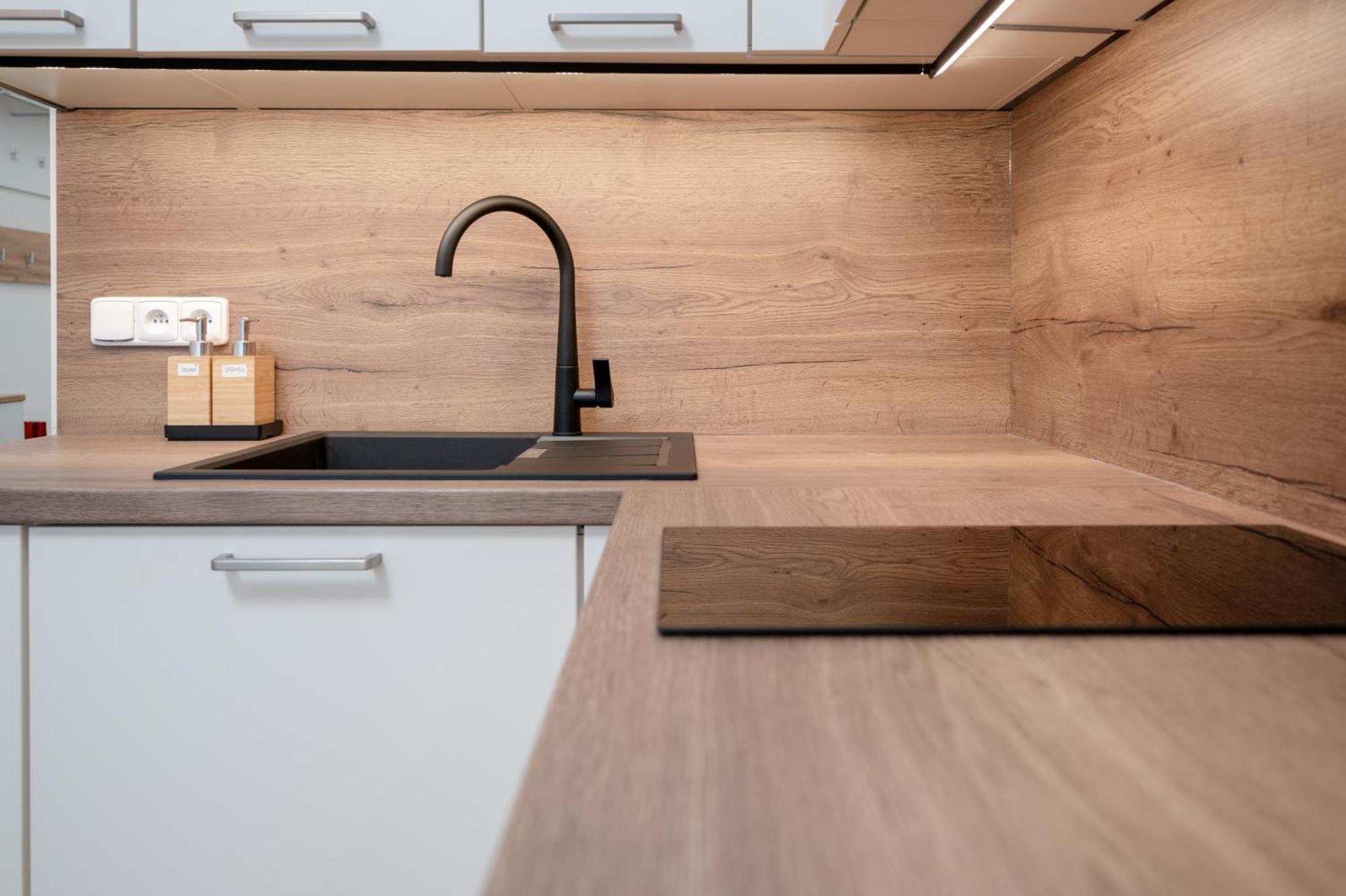 Seifertova By Willstay Apartment *