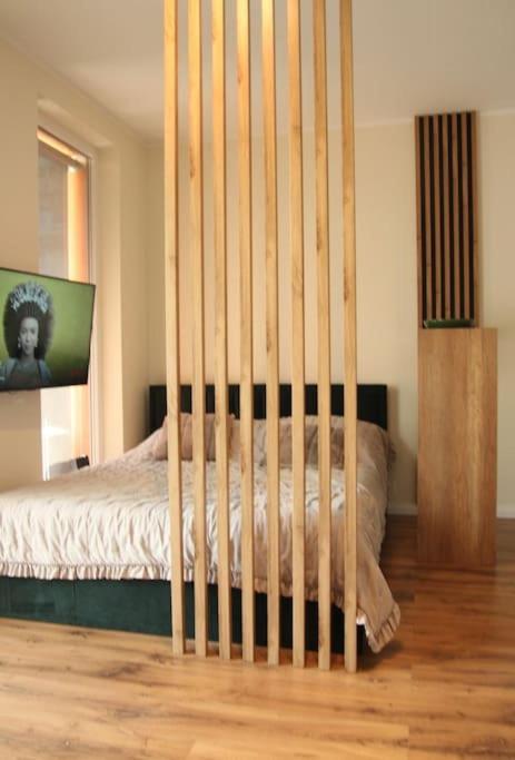 Charming Small And Private Garden Apartment Prague