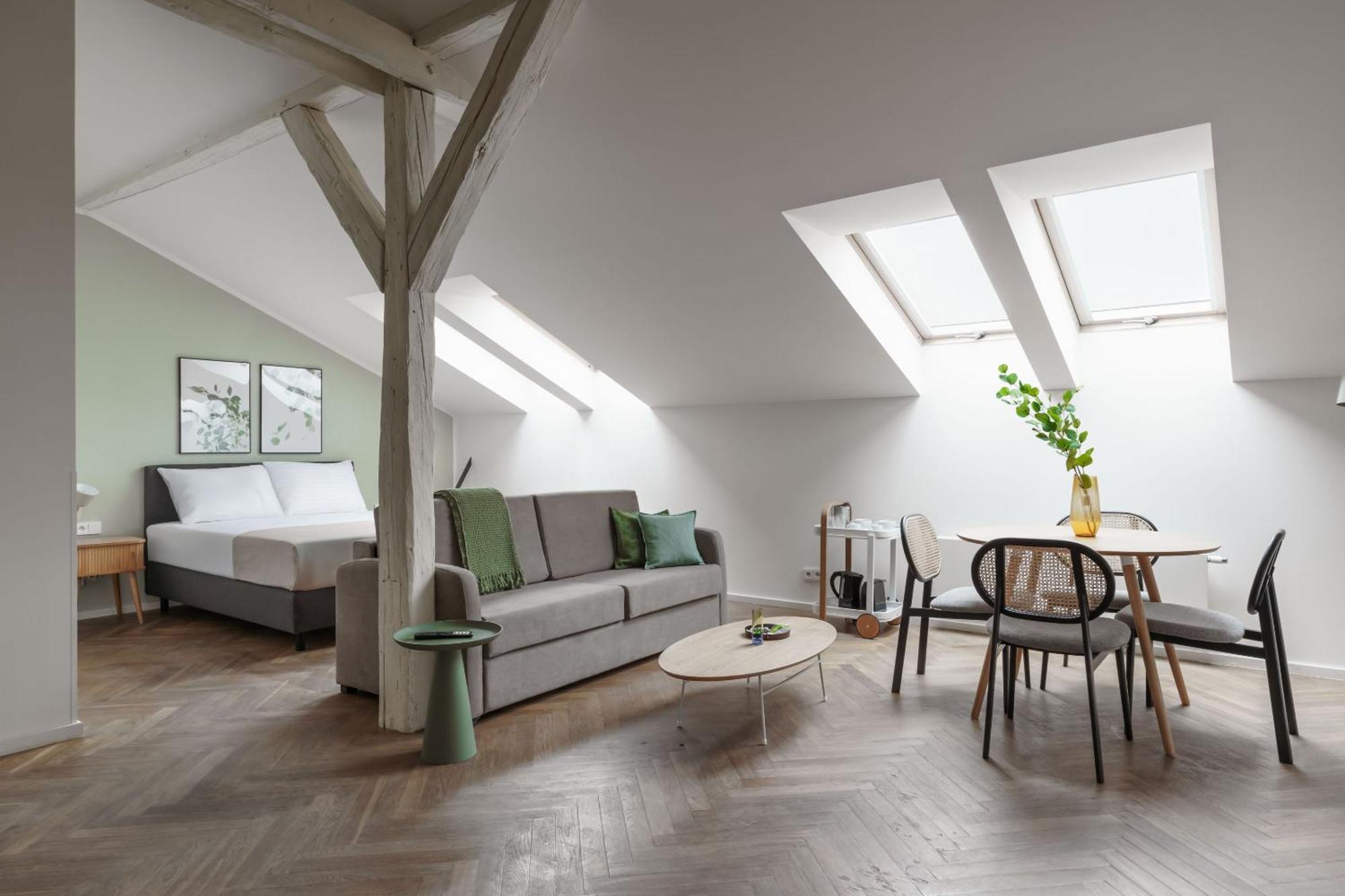 Limehome Halkova Aparthotel Prague