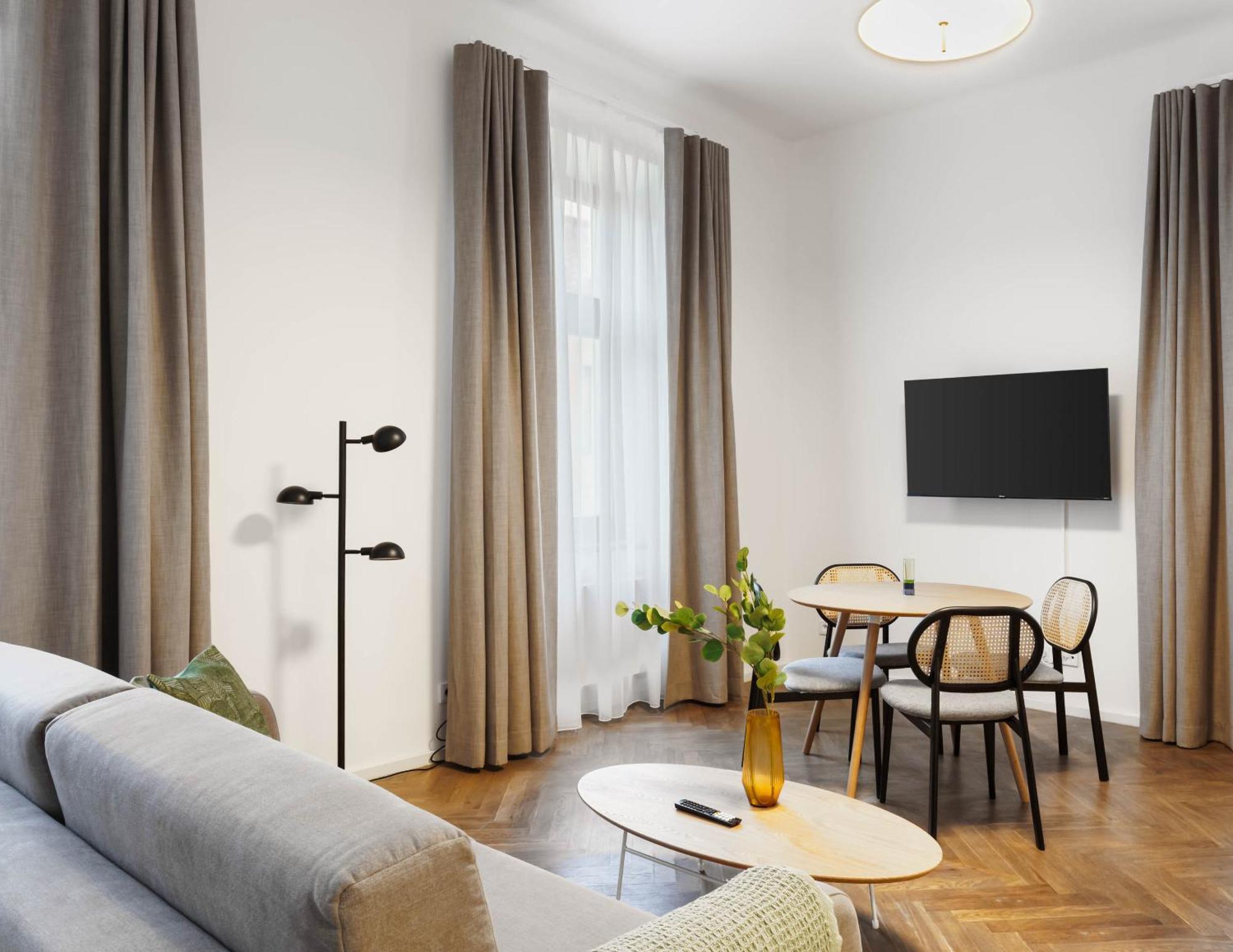 Limehome Halkova Aparthotel Prague