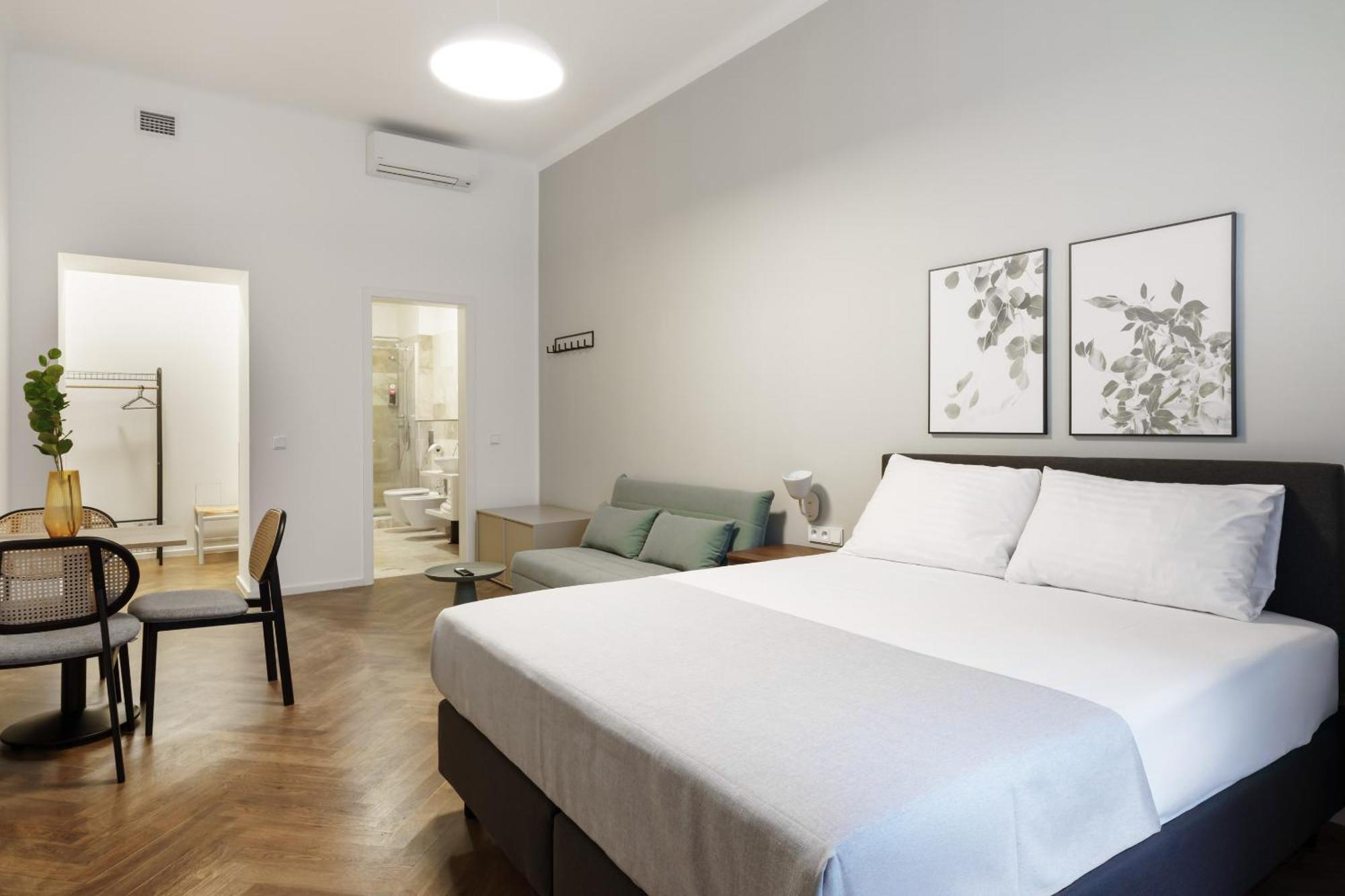 Limehome Halkova Aparthotel 4*