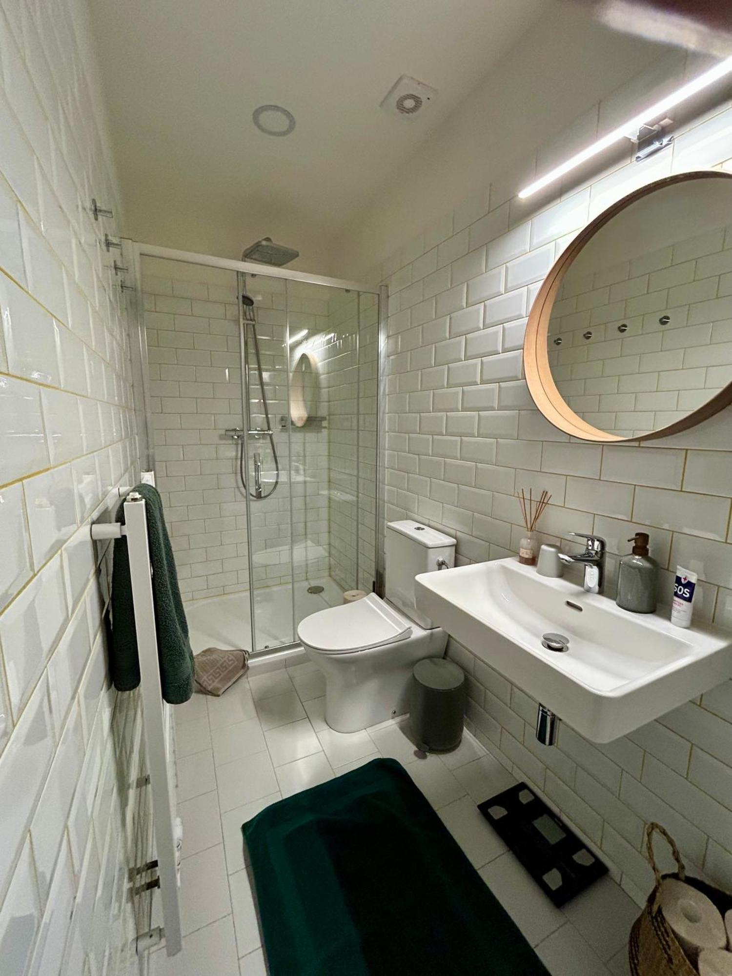 Balcony & King Size Bed Appartement Prague