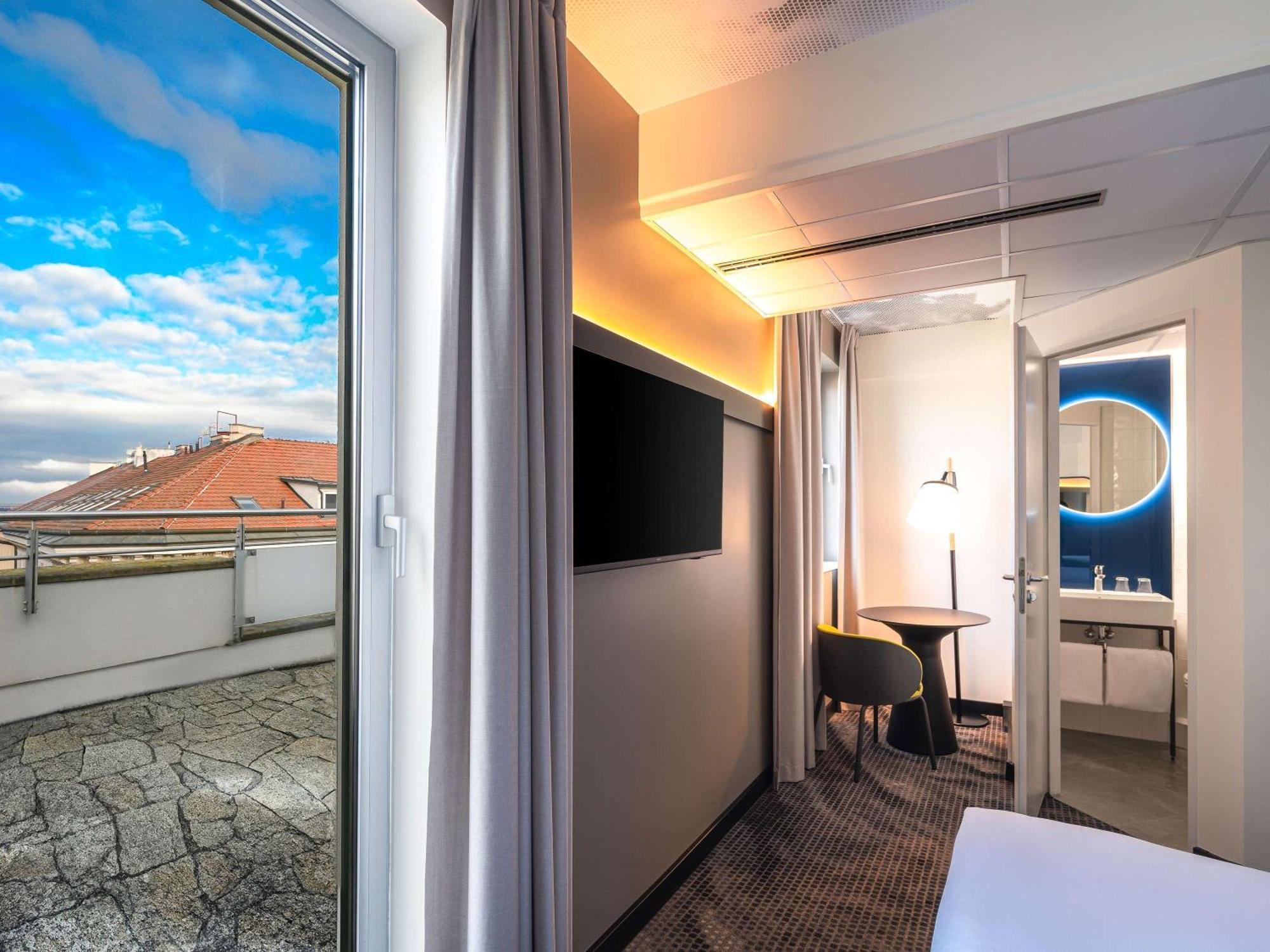 Hotel Ibis Wenceslas Square 3*