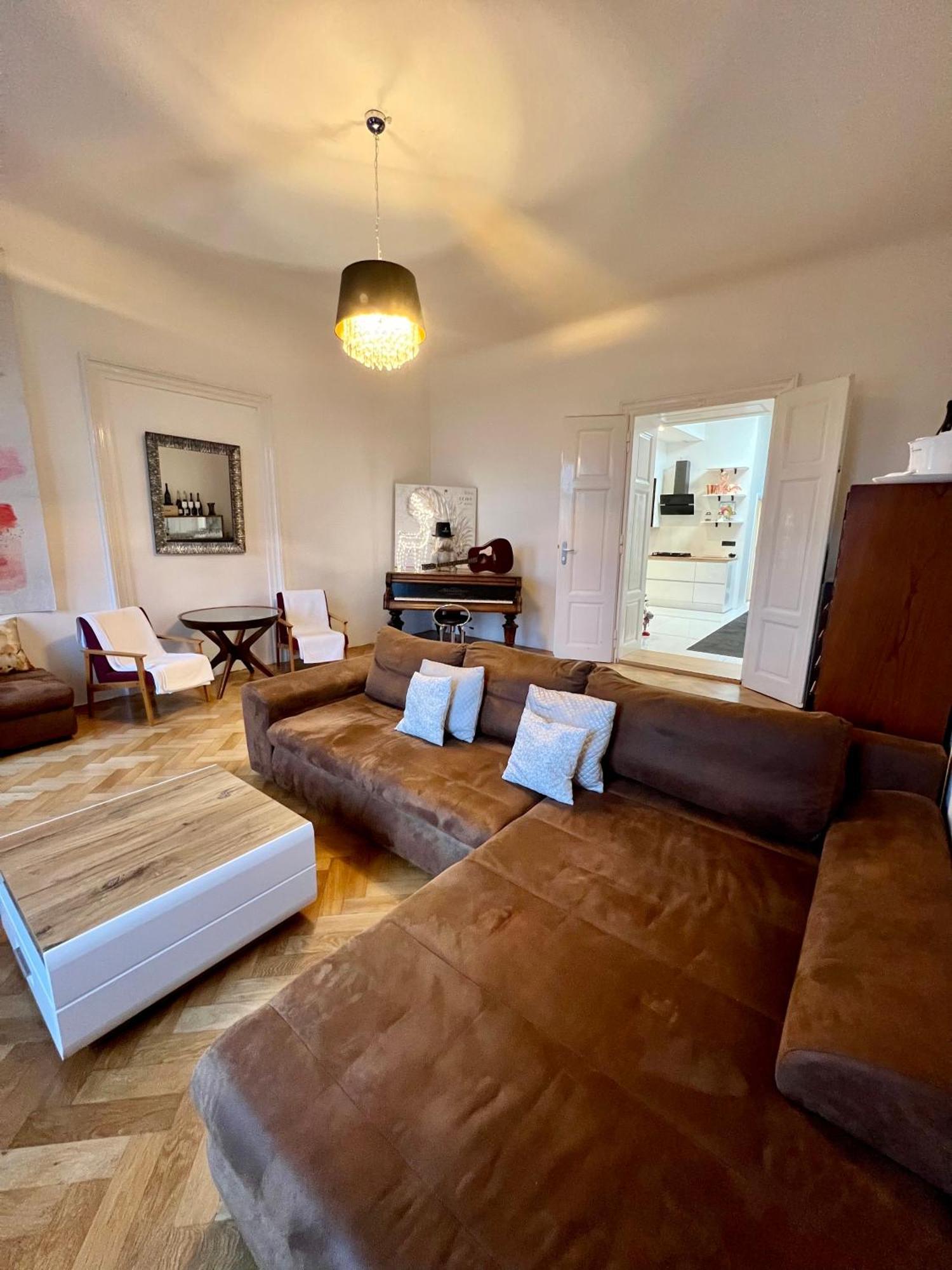 Daire Wenceslas Square 150 M2