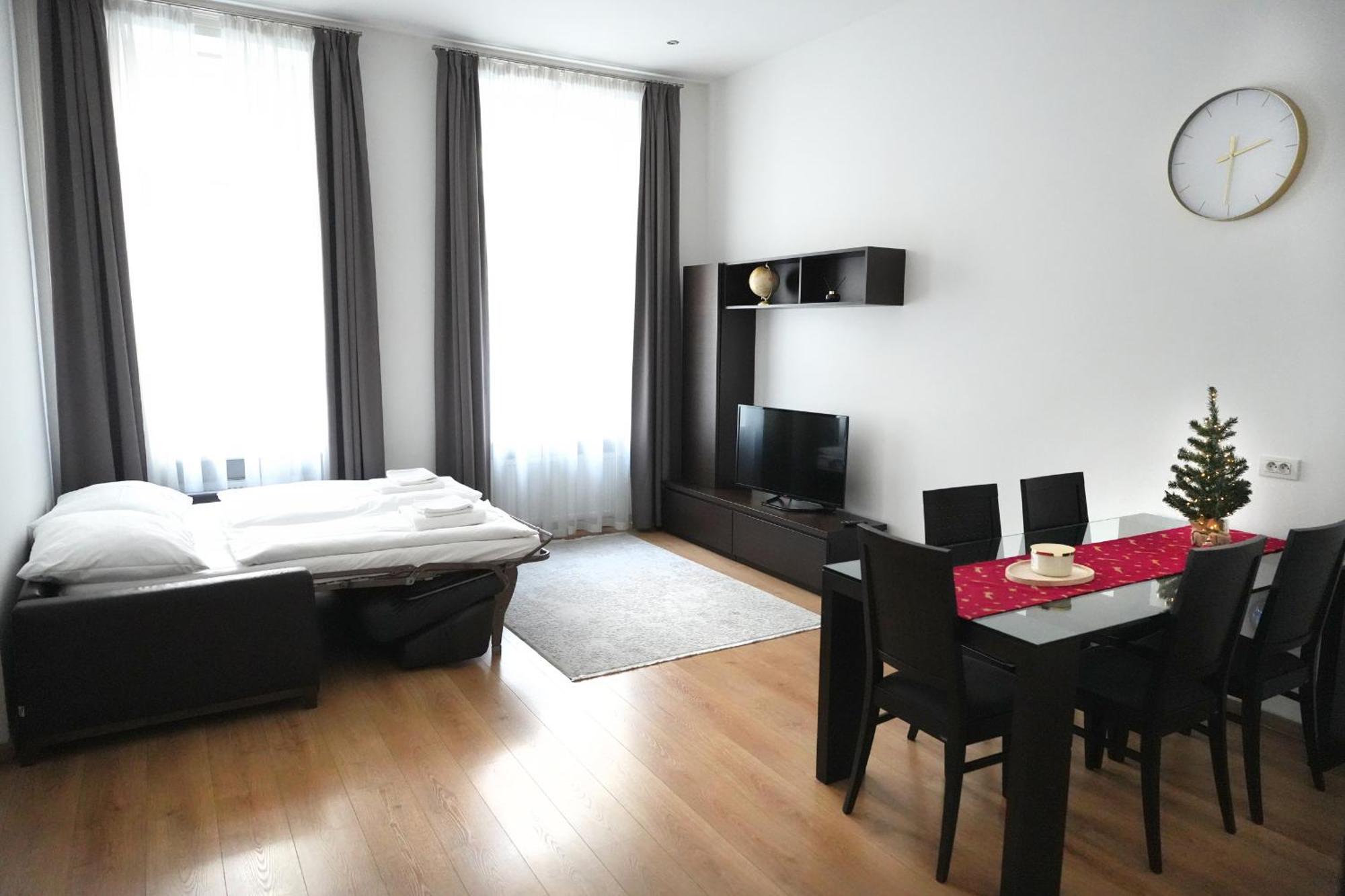 Daire Riverside Palace