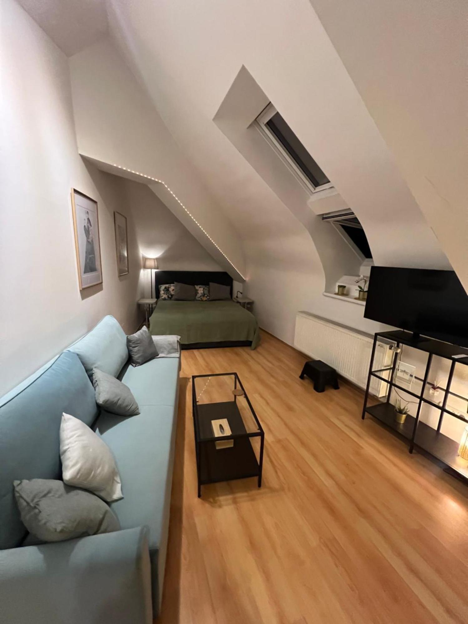 Apartamento Central, Cozy & Stylish With Views Praga