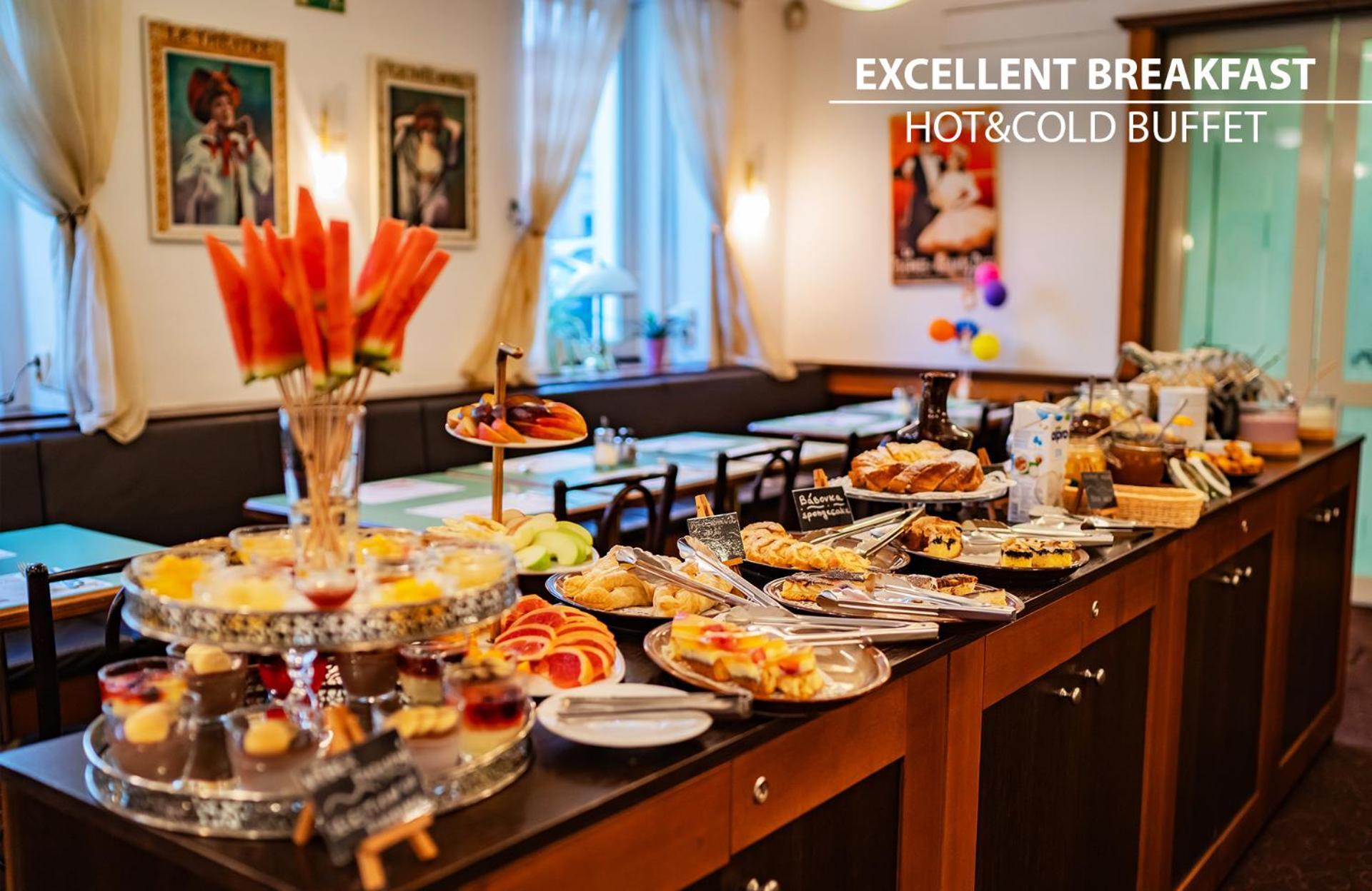 Otel U Divadla - Czech Leading 4*