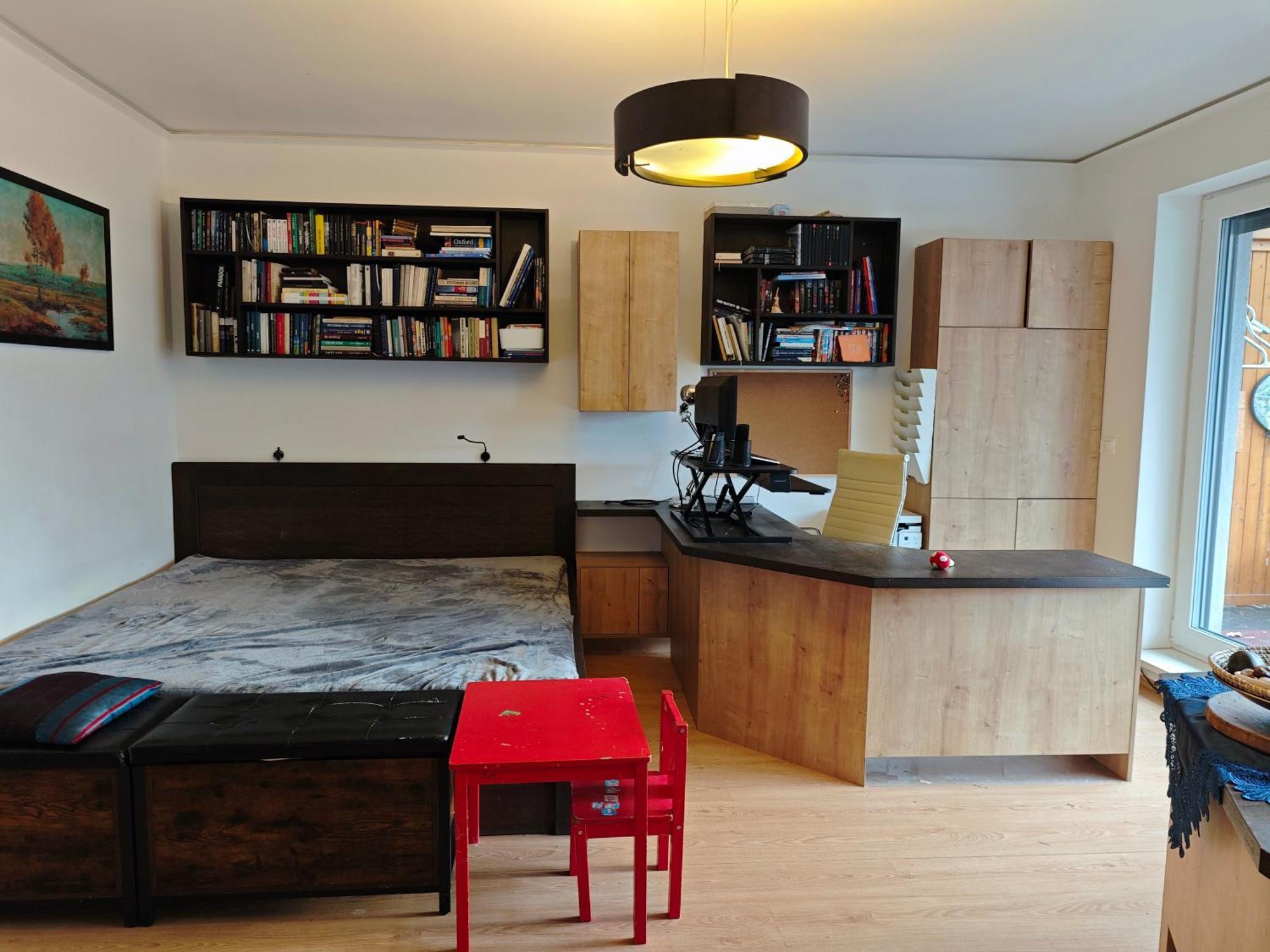 Sauna Zenklova 1, 4 Rooms, Terase, Garden, Sauna Apartment Prague