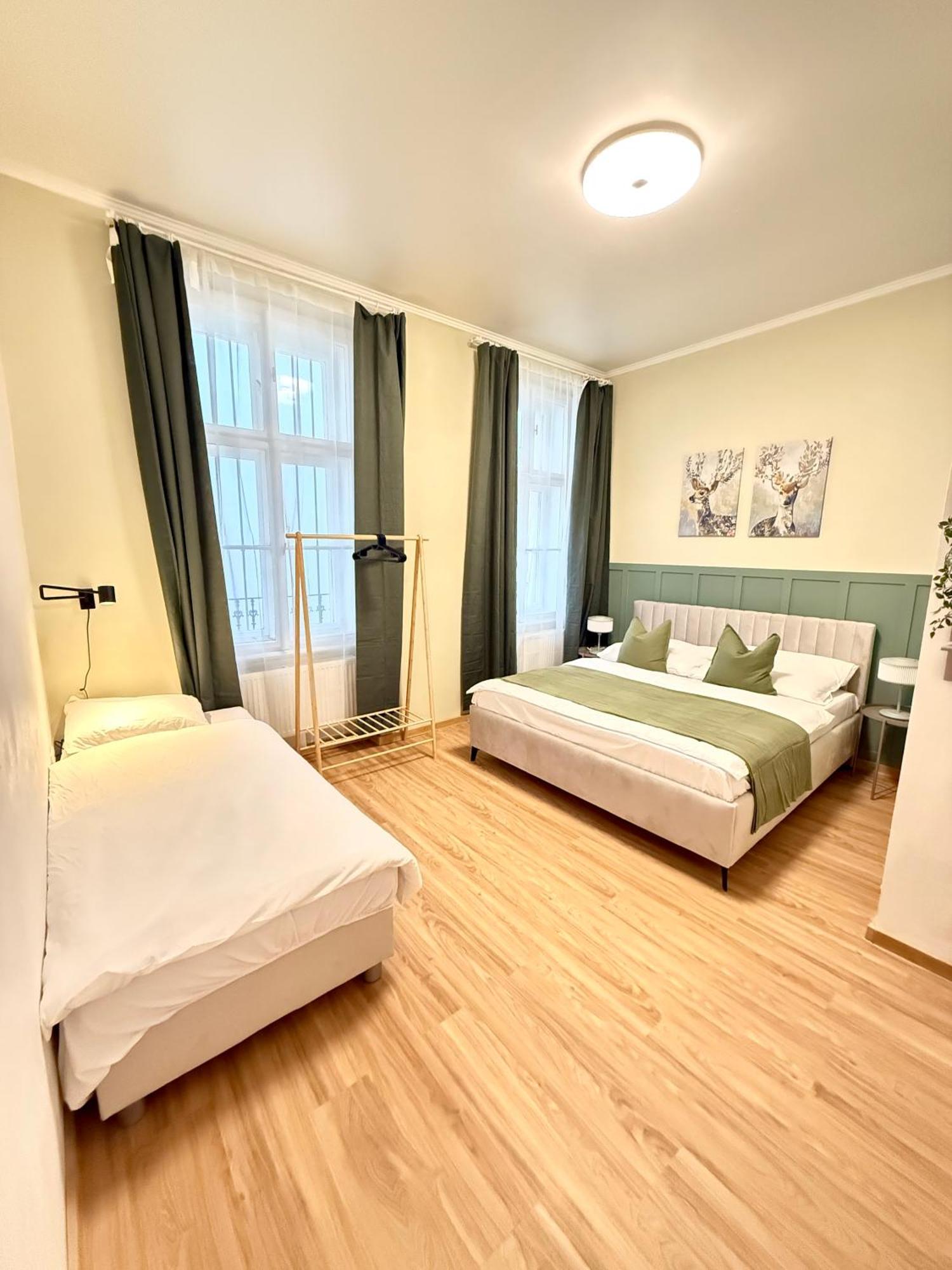 Apartment Stunning In Middle Of Wenceslas Square *