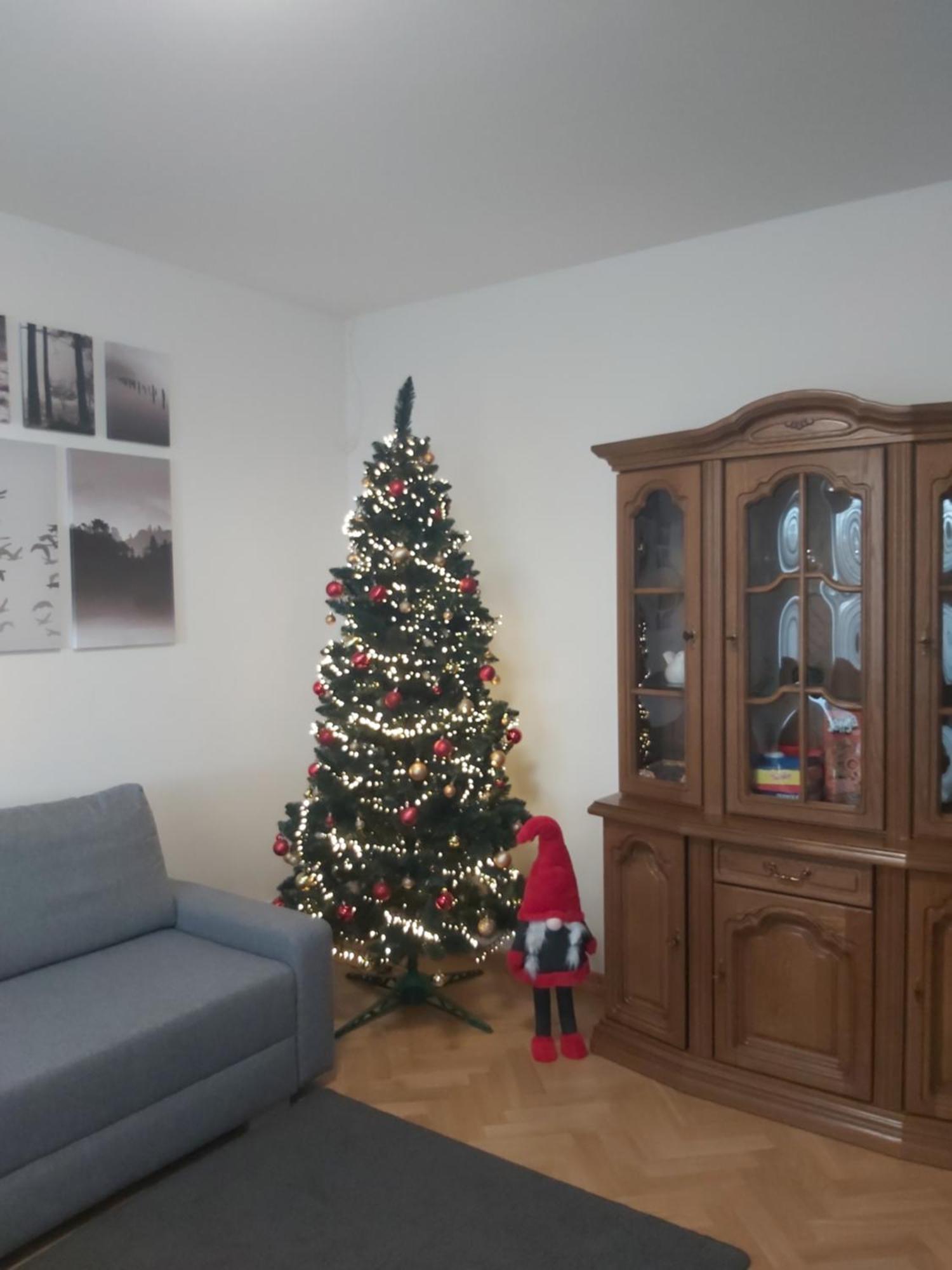 Daire Familyvilla, New 4 Luxury Big Apartments, Parking *