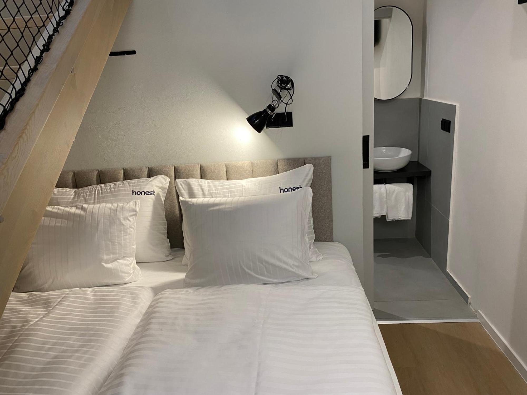 Honest Karlin Aparthotel Praga