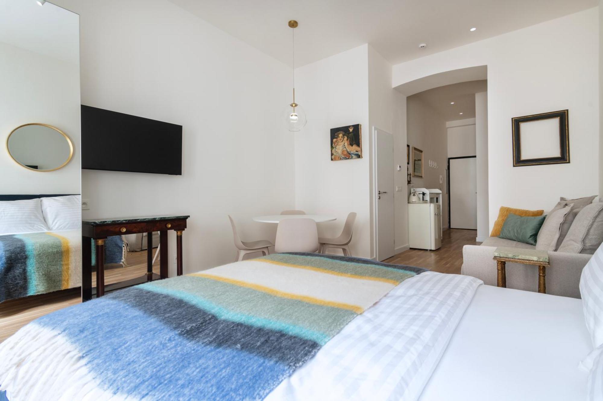 J3 Apartment Prag