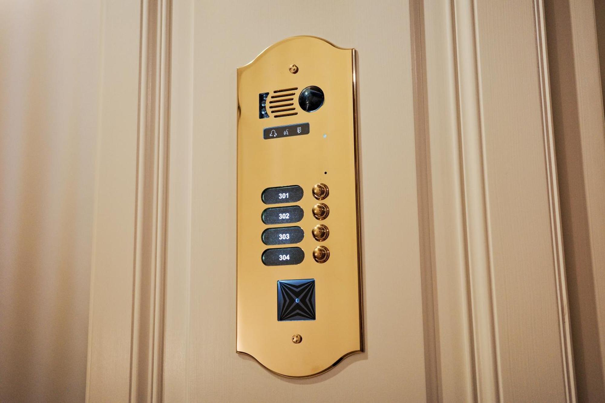 Vodickova Luxury Apartment *