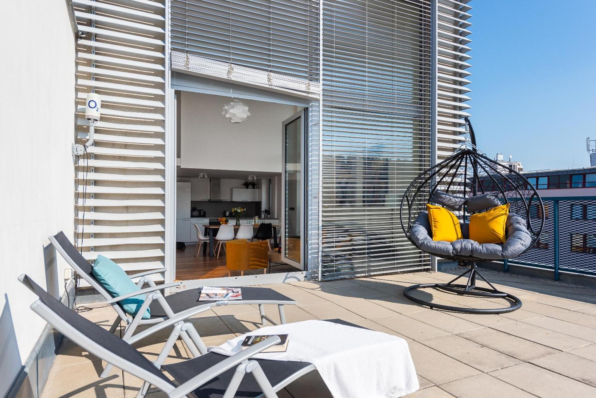 Premiumn Penthouse With Terrace In