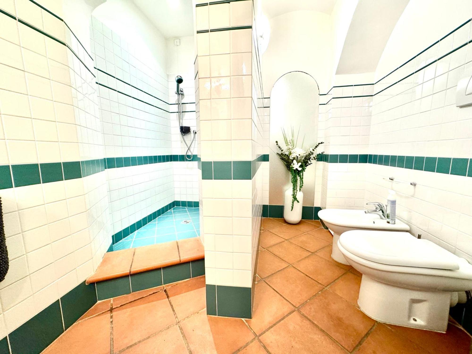 Apartment Elegantsuite 1 Minut Charles Bridge Ps5 And Garden Prague