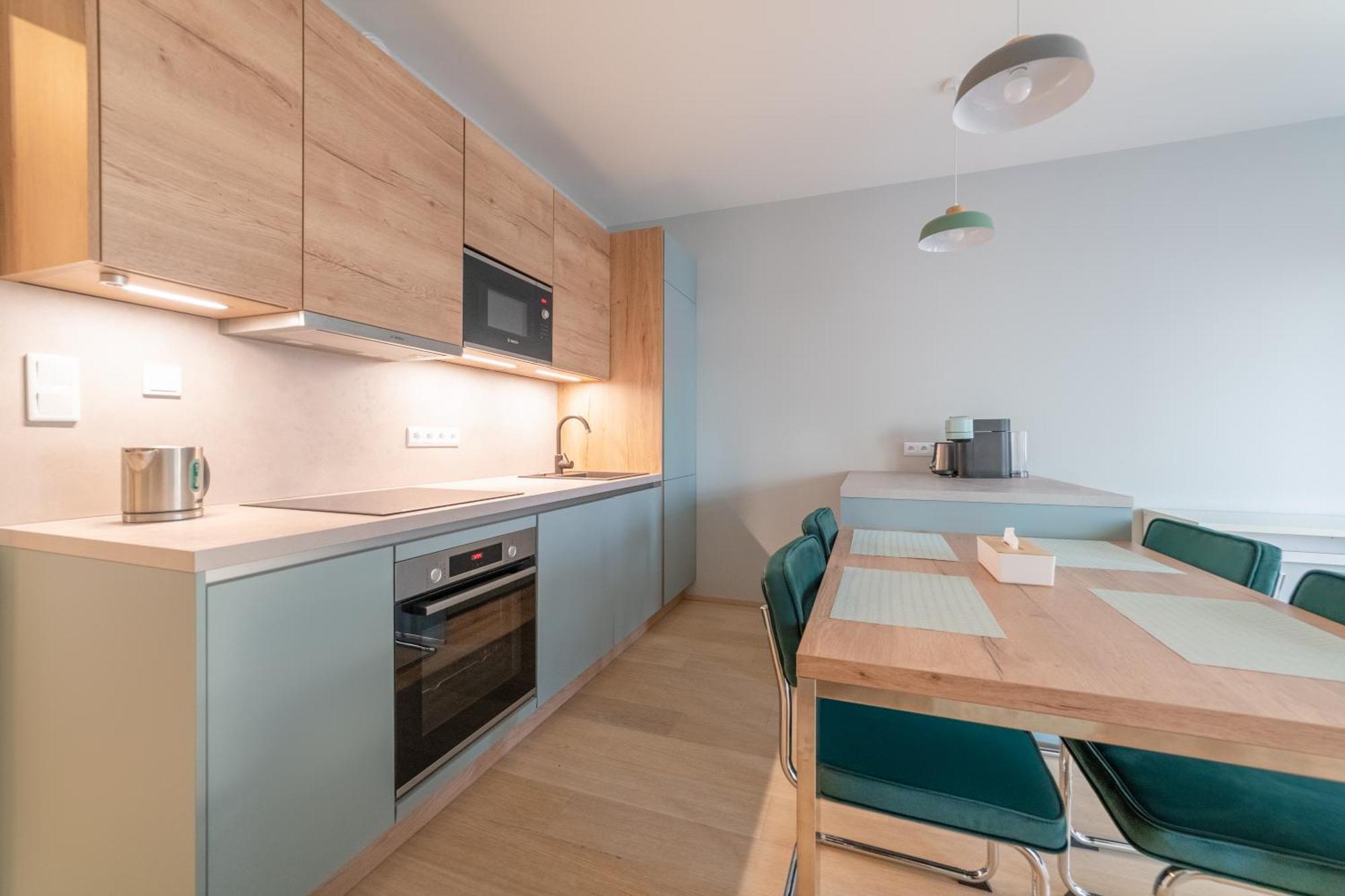Chic Living At Vista Serenity With Balcony Daire *