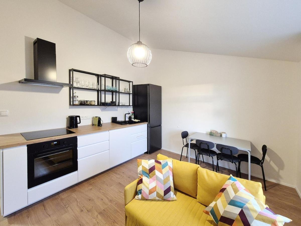 Daire Modern Cosy Flat Near Vysehrad