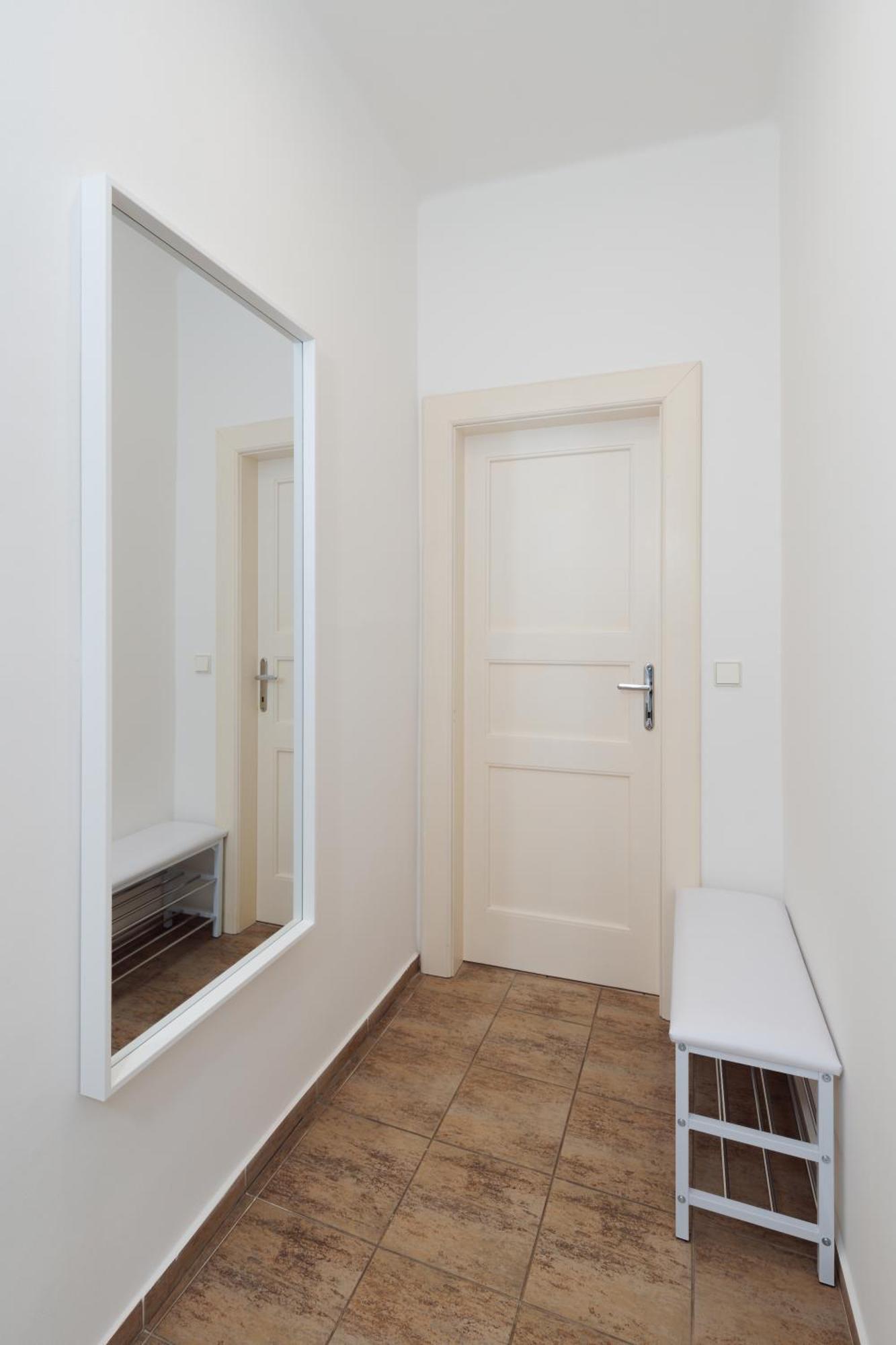 Louvre - Cozy Center With Balcony Apartment