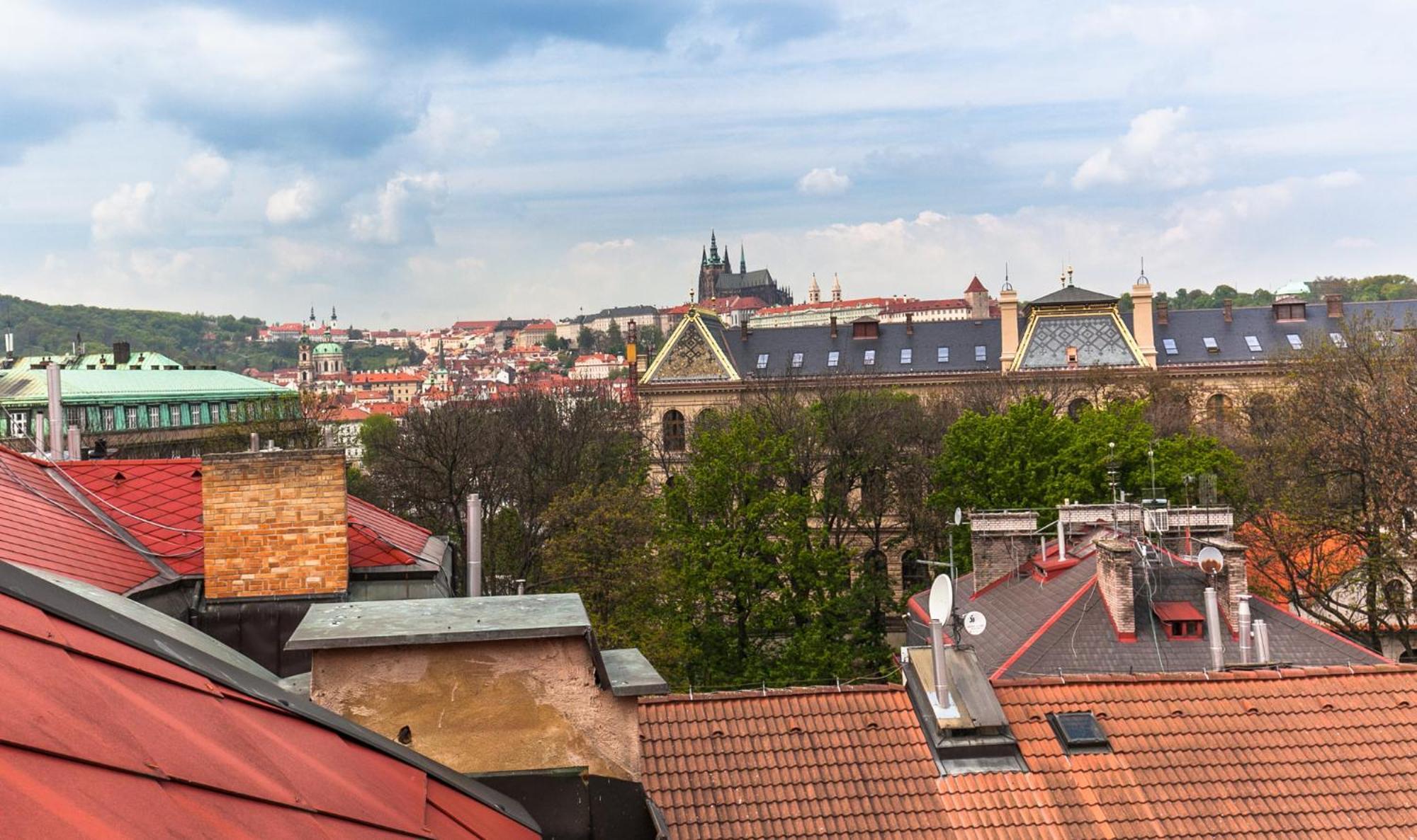 Apartment Wishlist Residences - Old Town Square *