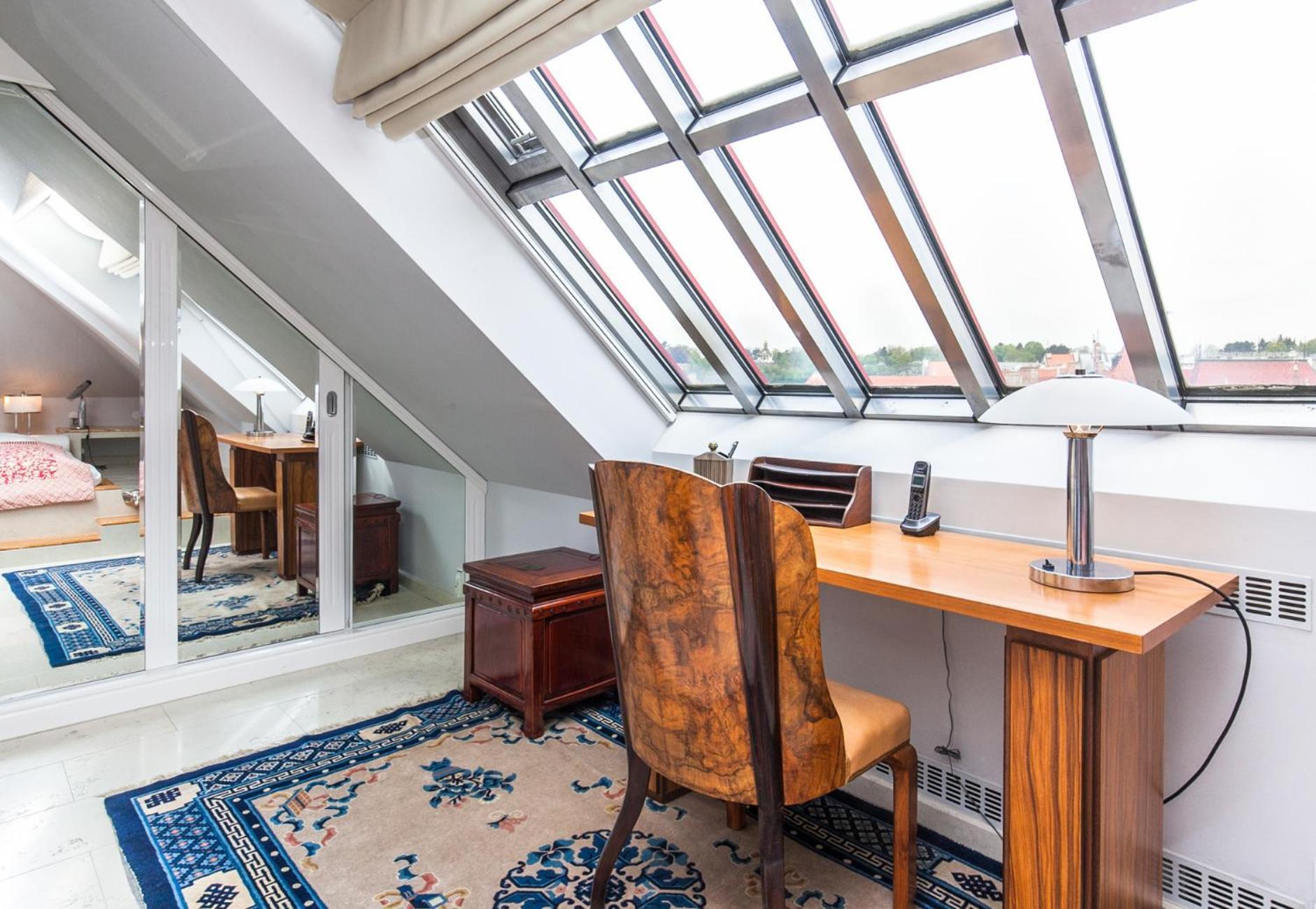 Apartment Wishlist Residences - Old Town Square
