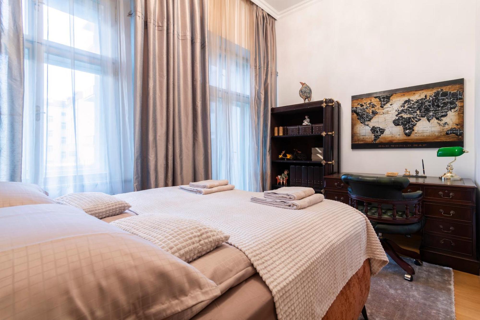 Staropramenna Garden Apartment Prag