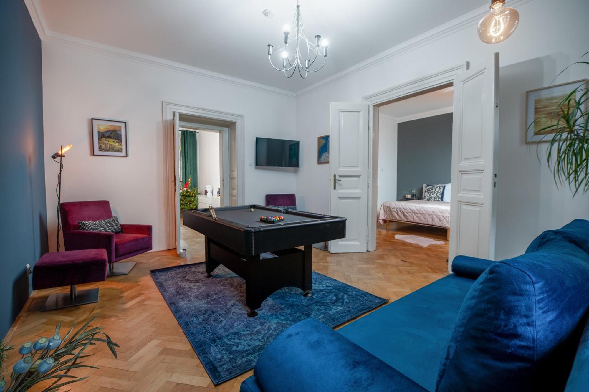 Apartment Proxima Downtown - Pool Table And Cinema Projector Prague