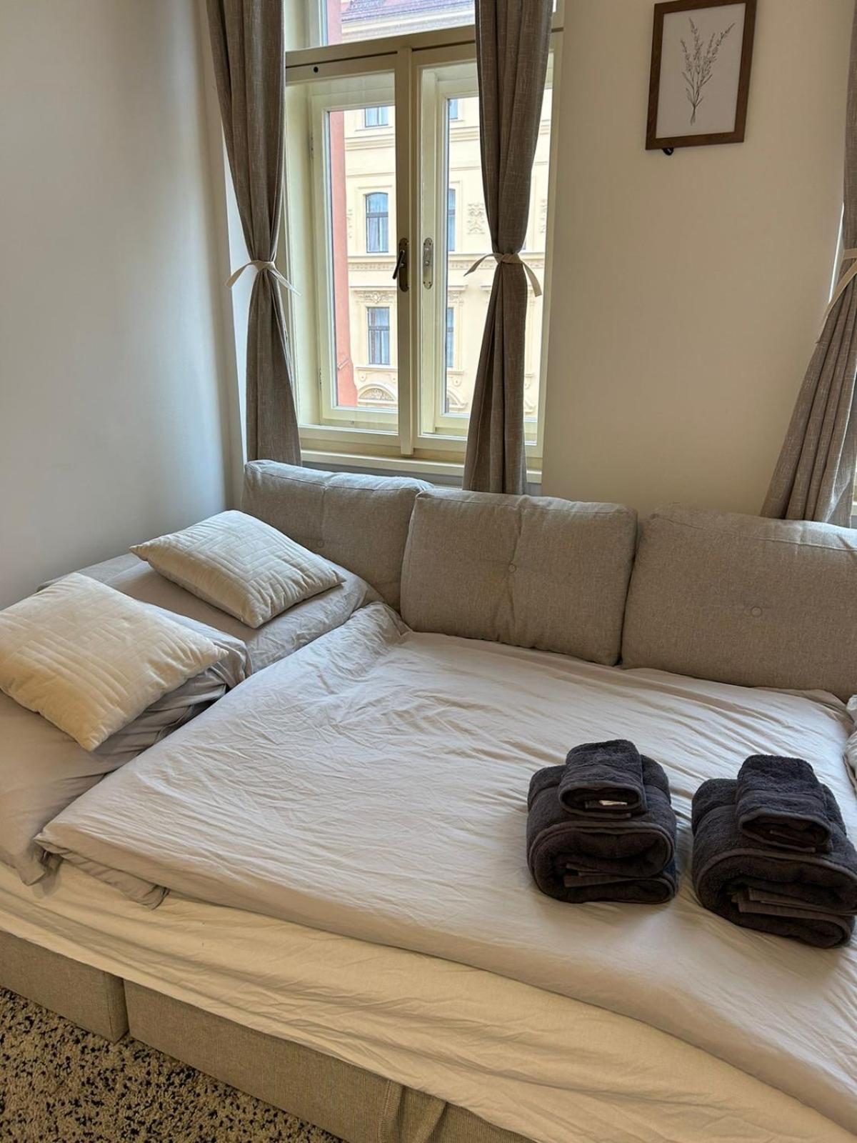 Flat With Balcony And Garage * Prag