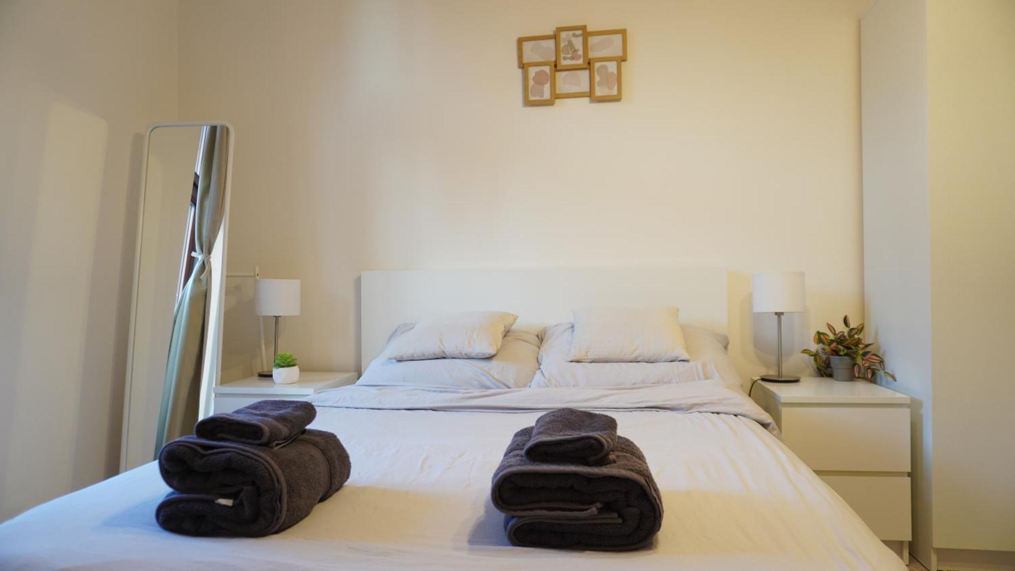 Flat With Balcony And Garage Apartment Prag
