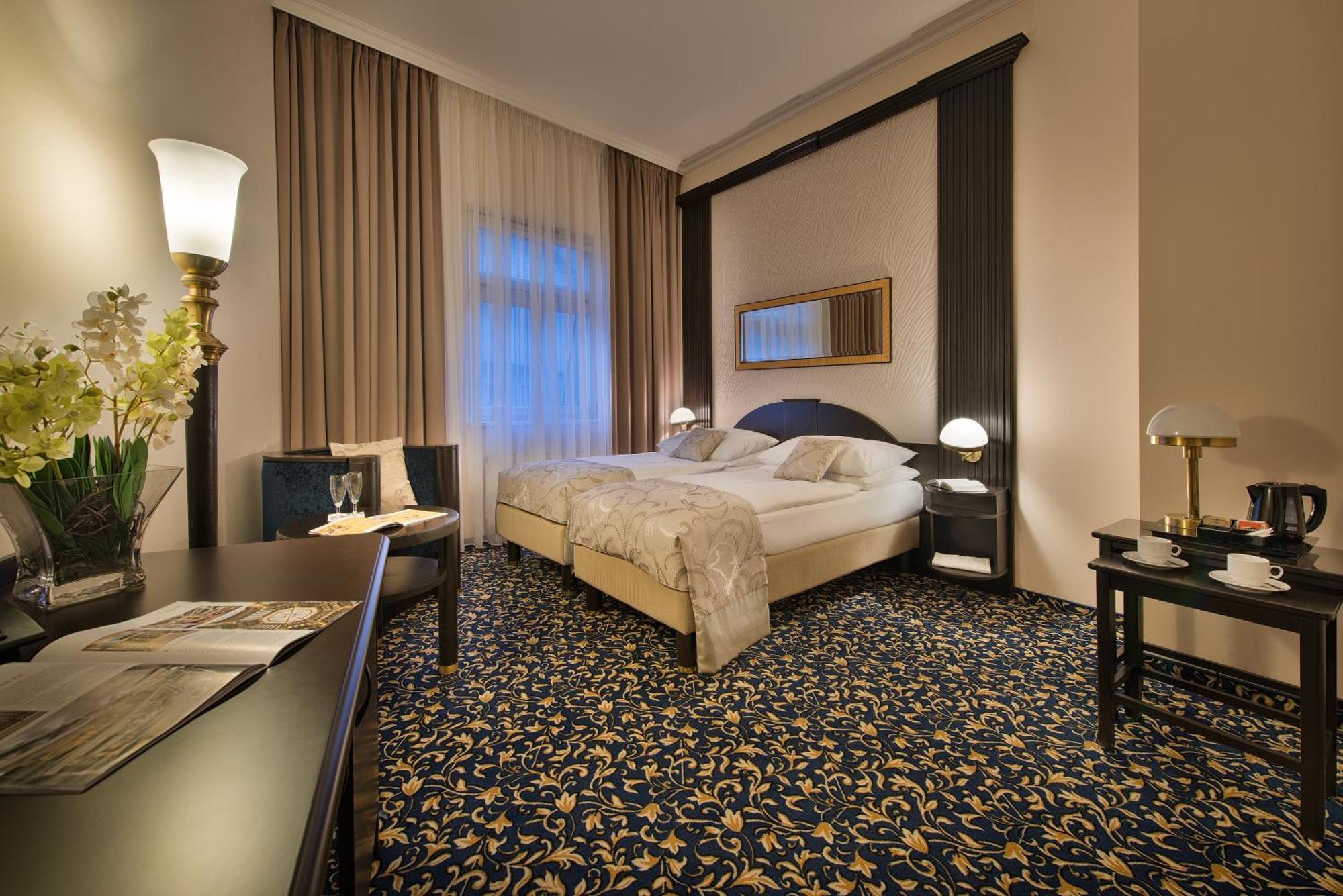 Esprit 4* Prague