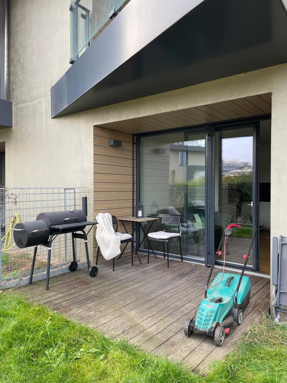 Daire Serene & Private Garden Oasis