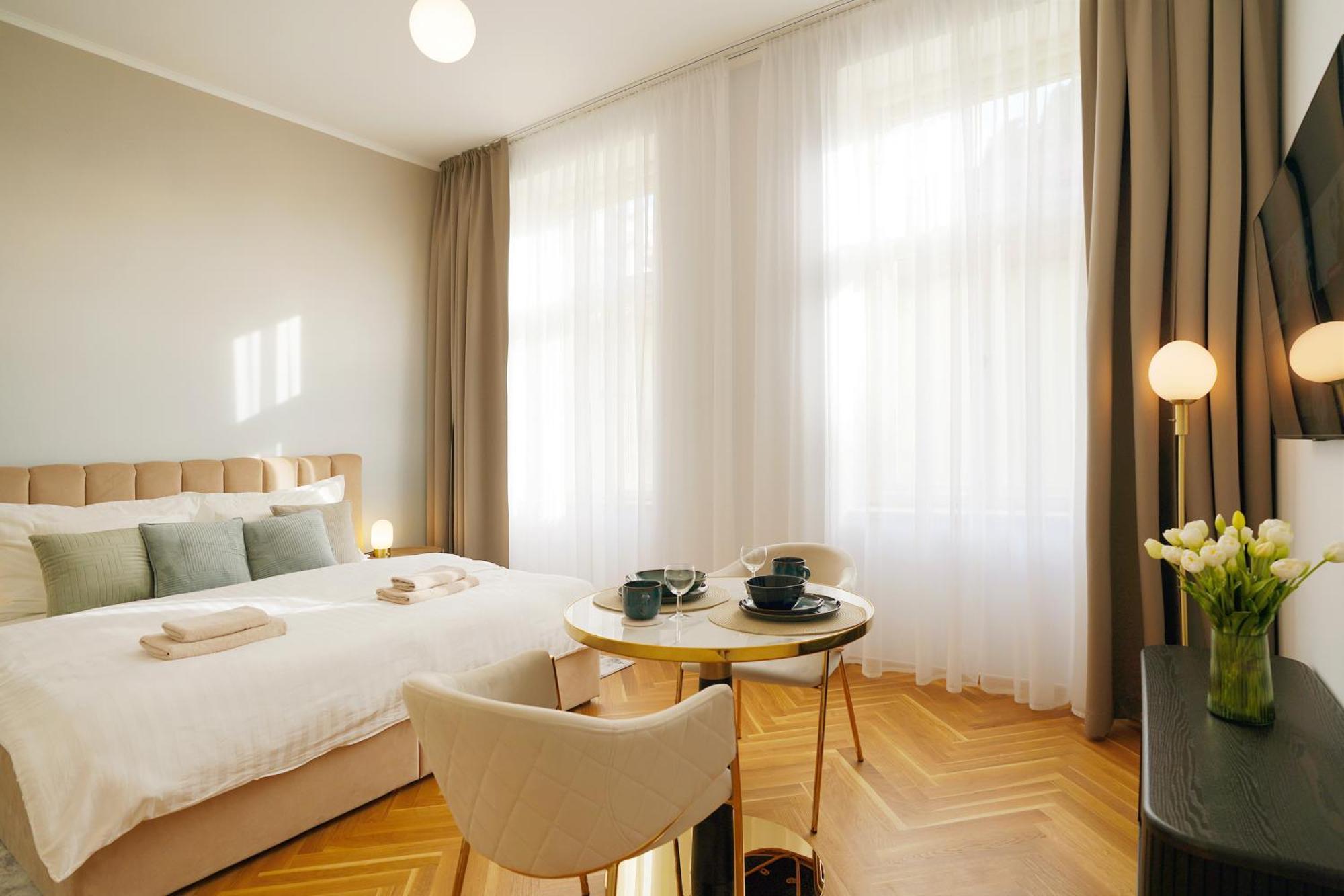 Luxemi I Center Premium Apartment