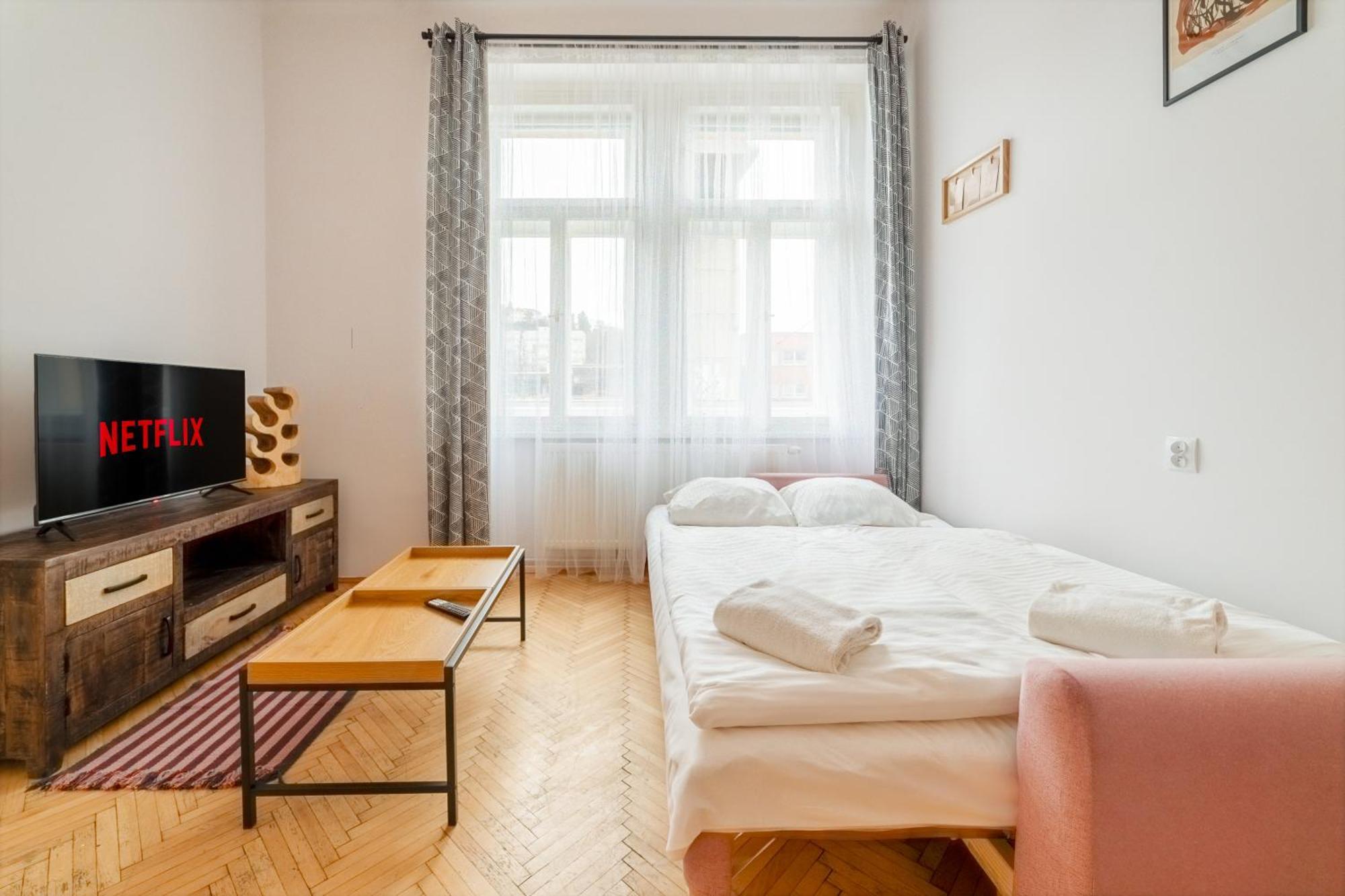 Authentic Czech Experience By Rentez Appartement Prague