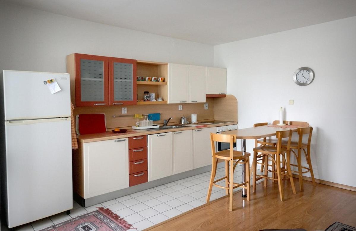 Pleasant Close To Center * Prague